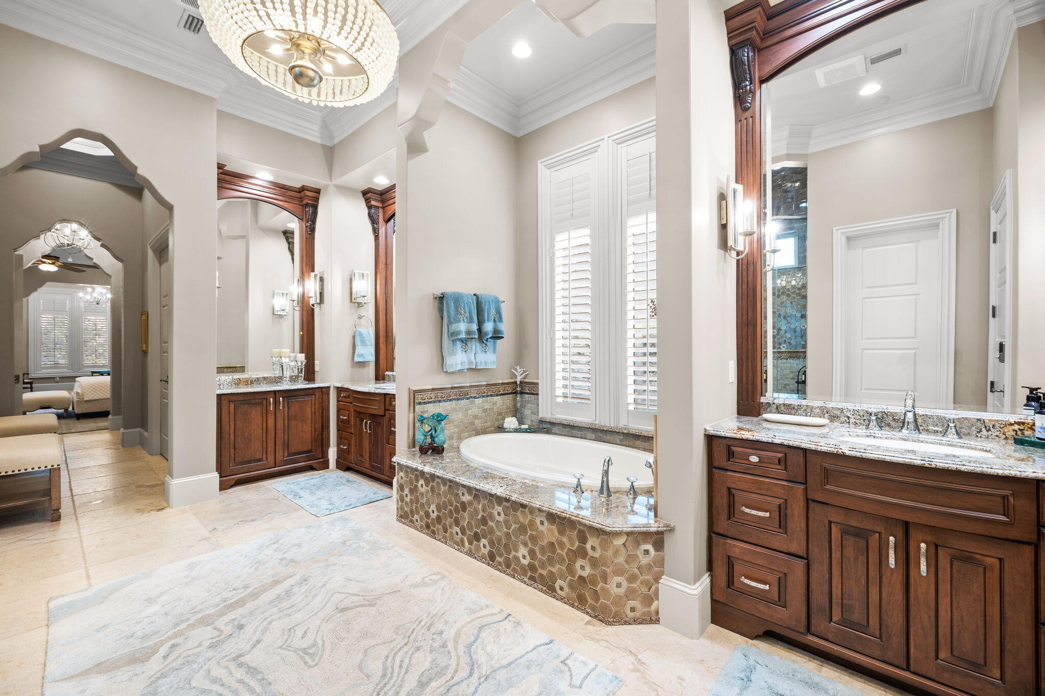 3203 Bay Estates Circle