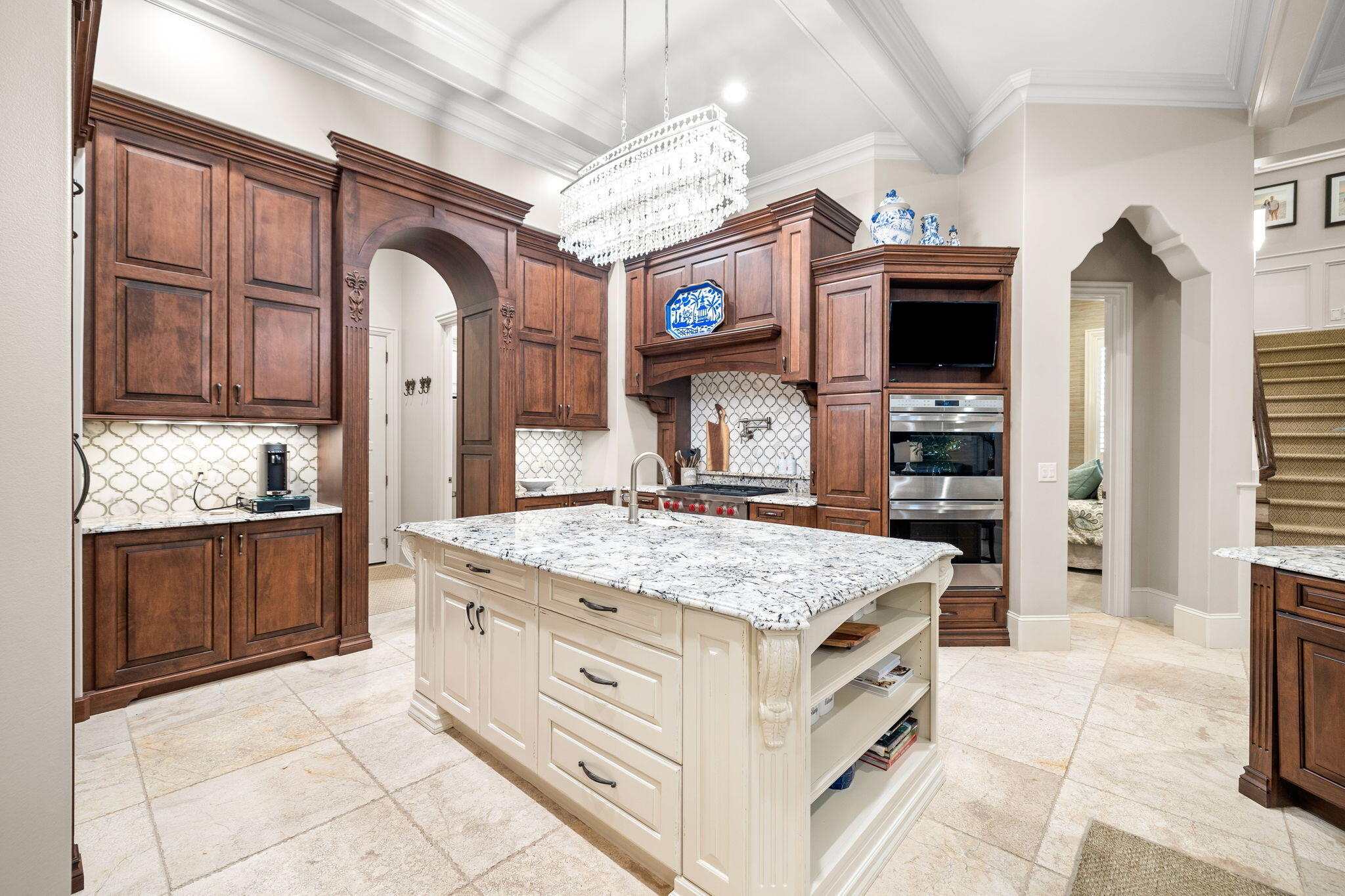 3203 Bay Estates Circle