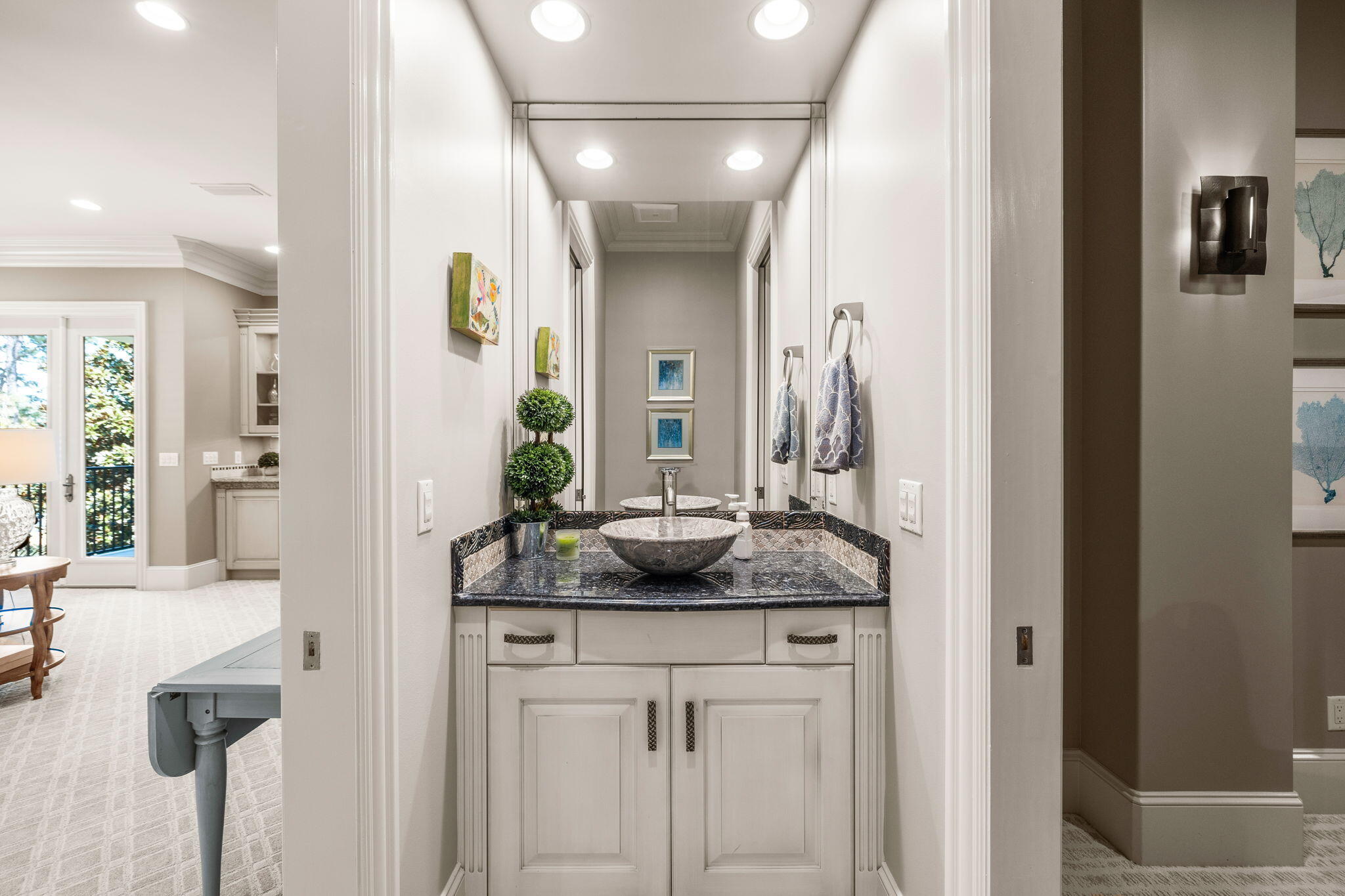 3203 Bay Estates Circle
