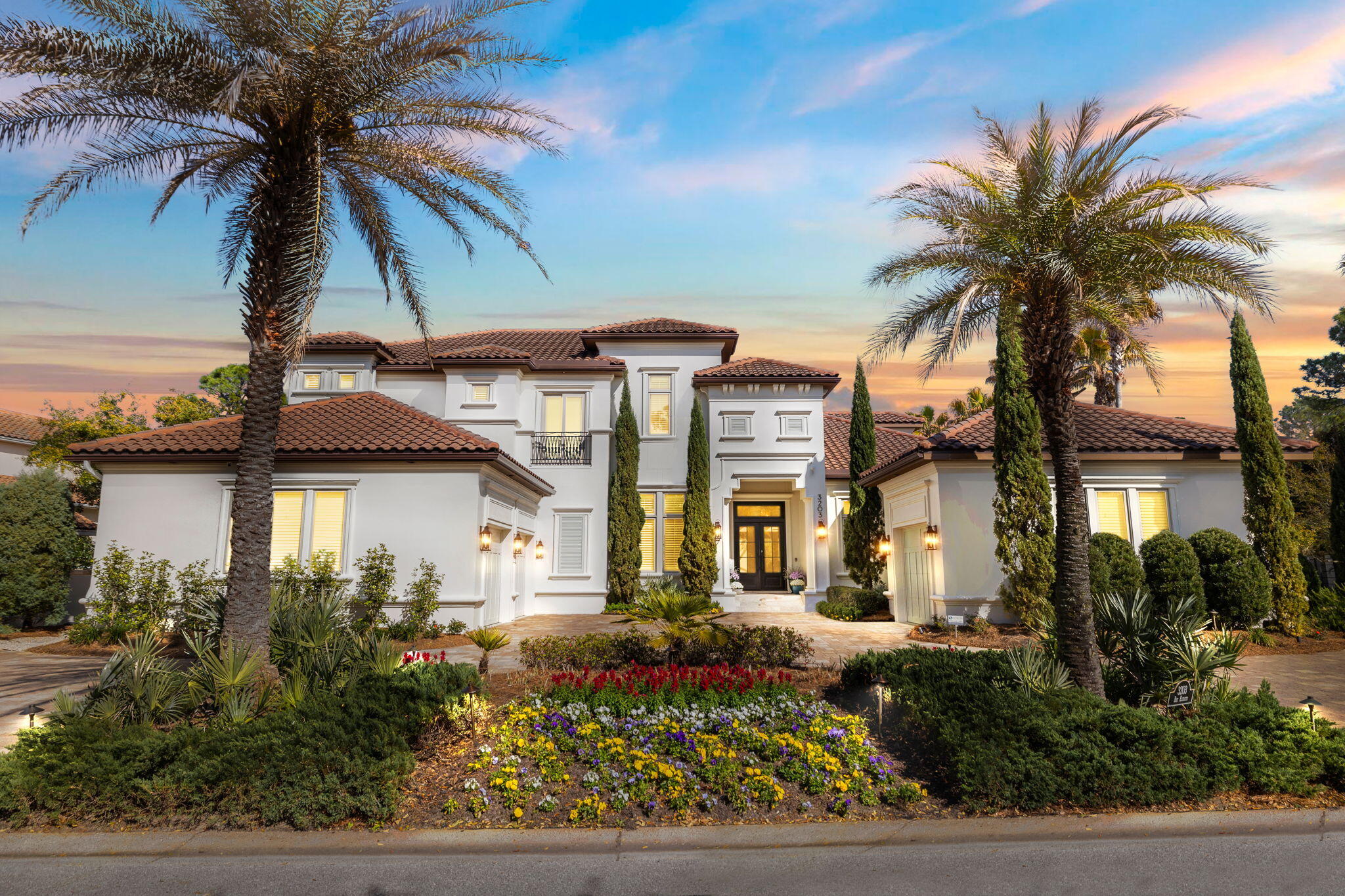 3203 Bay Estates Circle