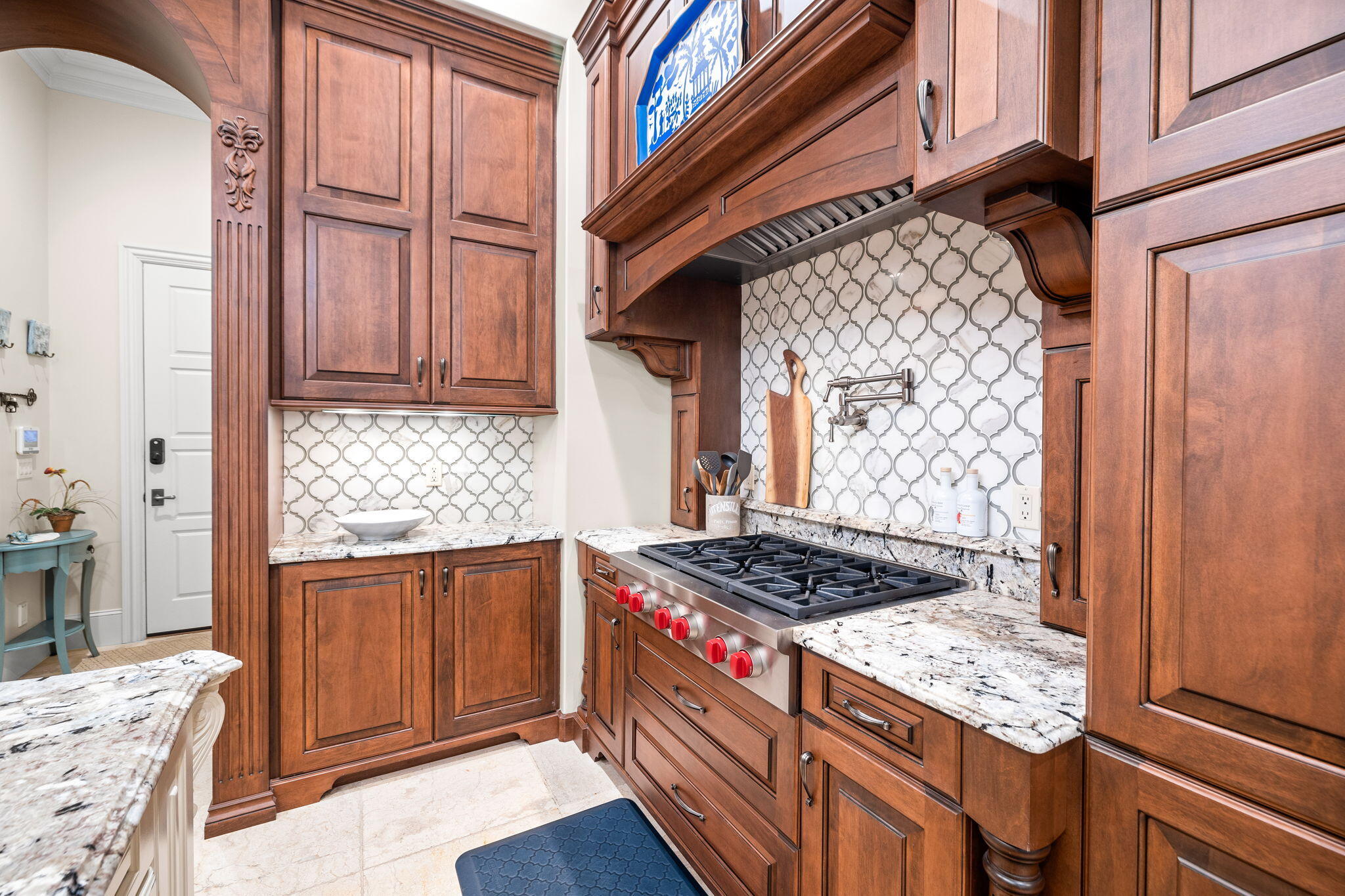 3203 Bay Estates Circle
