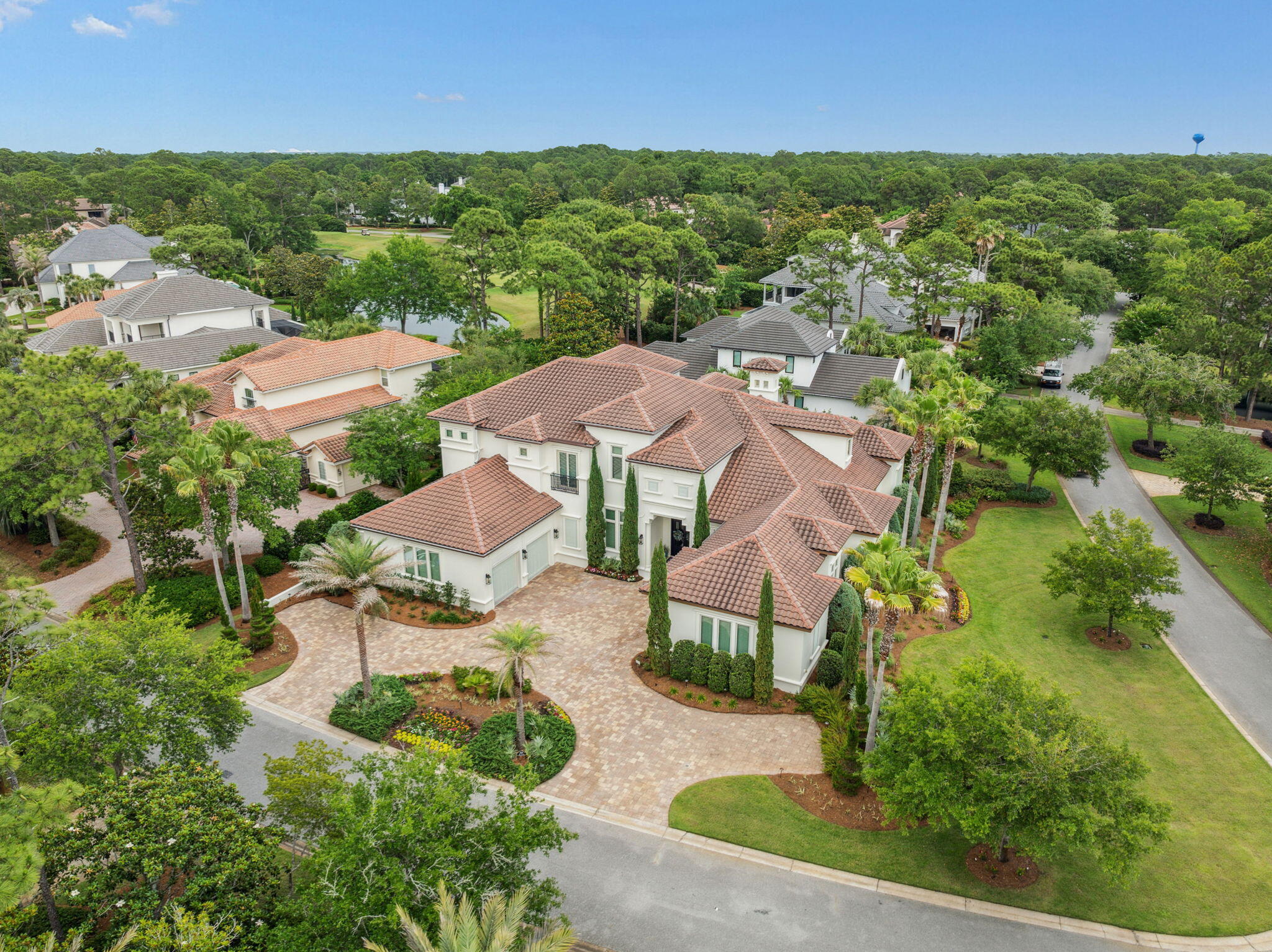3203 Bay Estates Circle