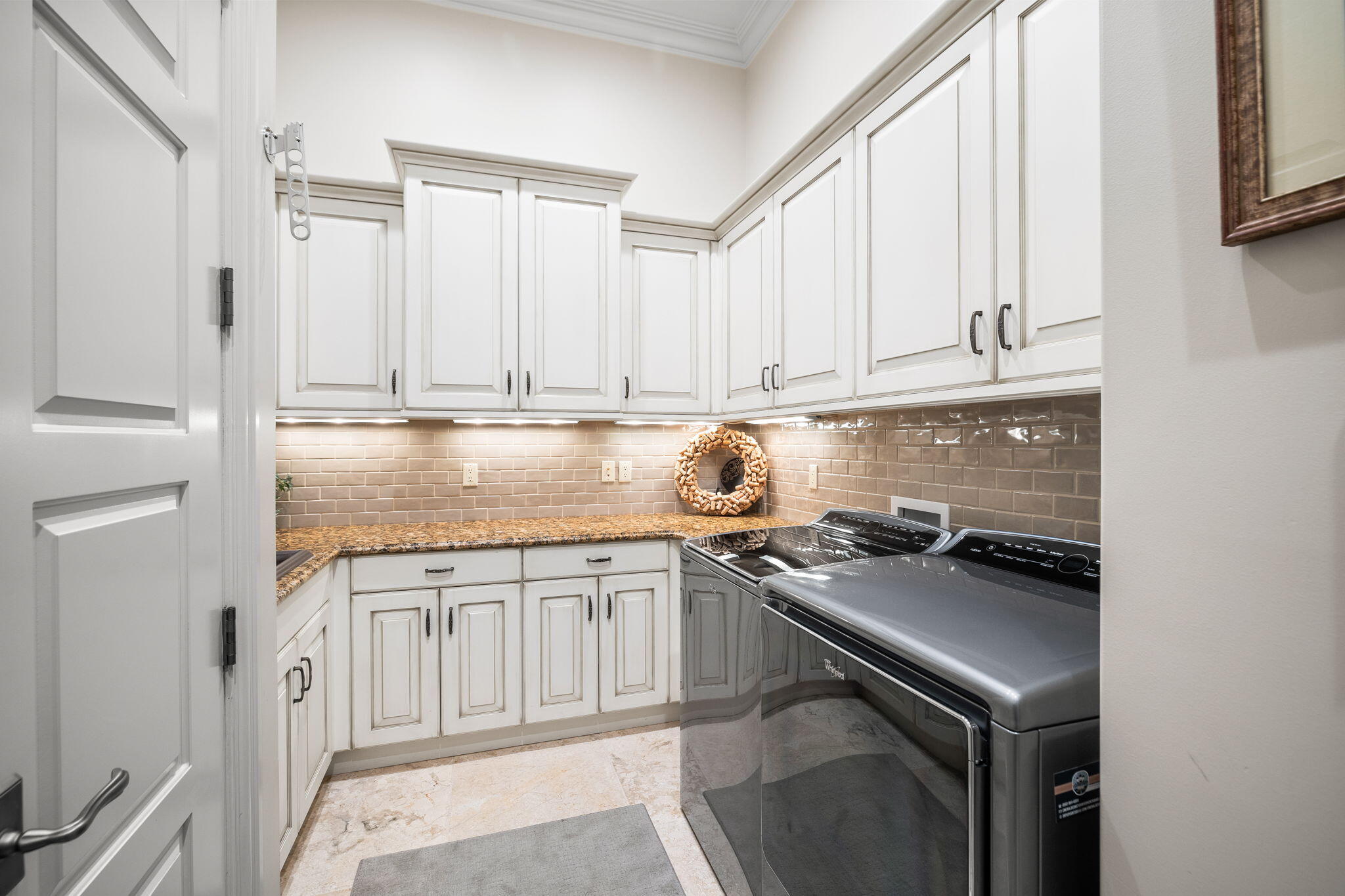 3203 Bay Estates Circle