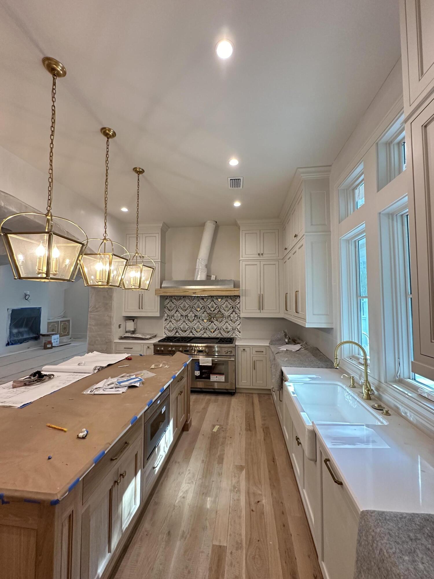10 Yacht Pond Lane