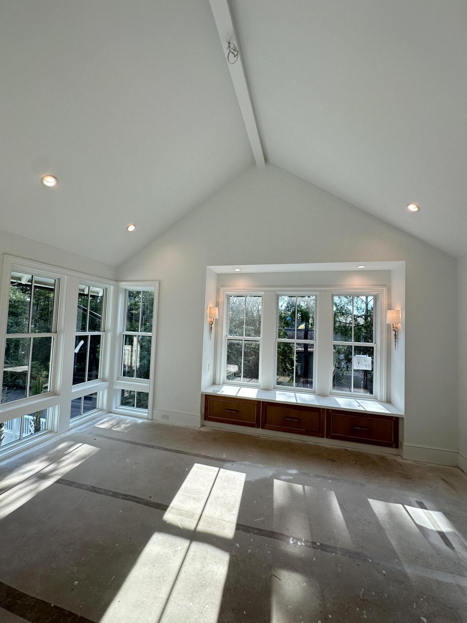 10 Yacht Pond Lane