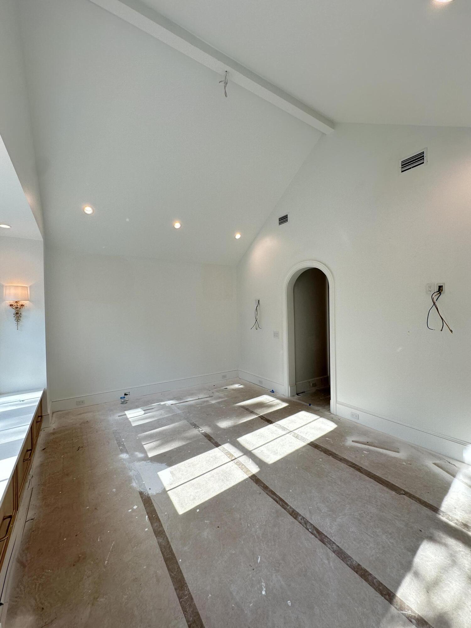 10 Yacht Pond Lane