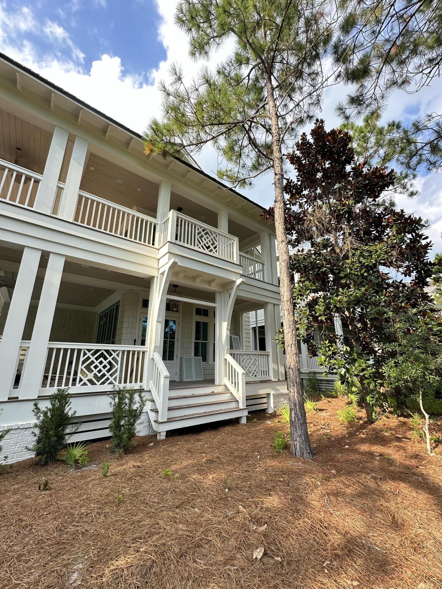 10 Yacht Pond Lane