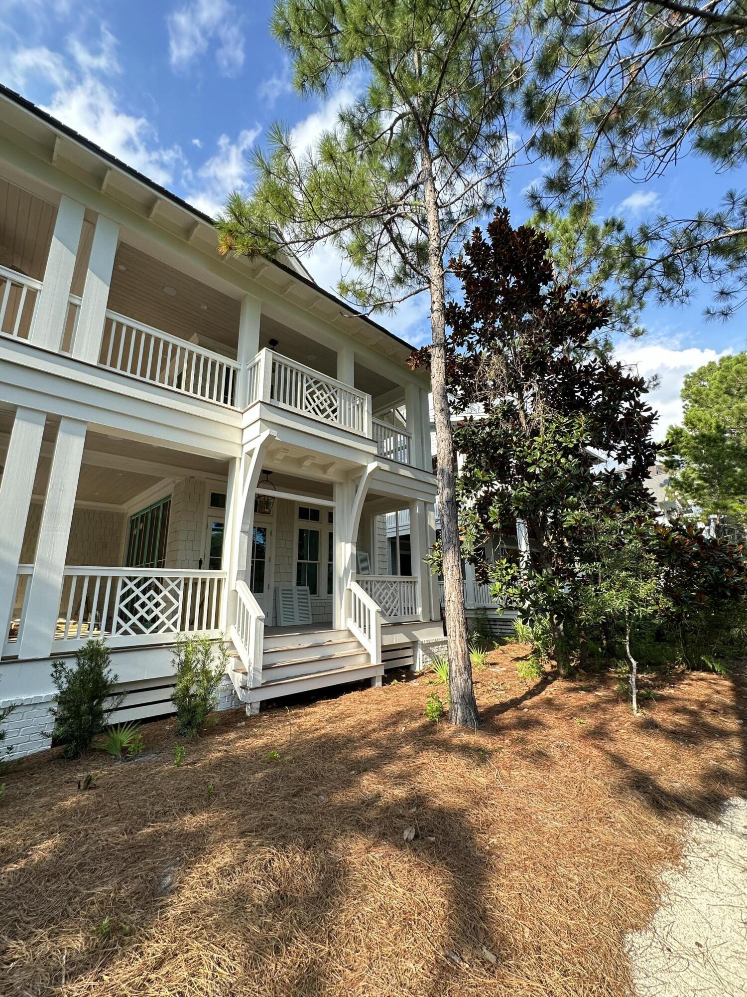 10 Yacht Pond Lane
