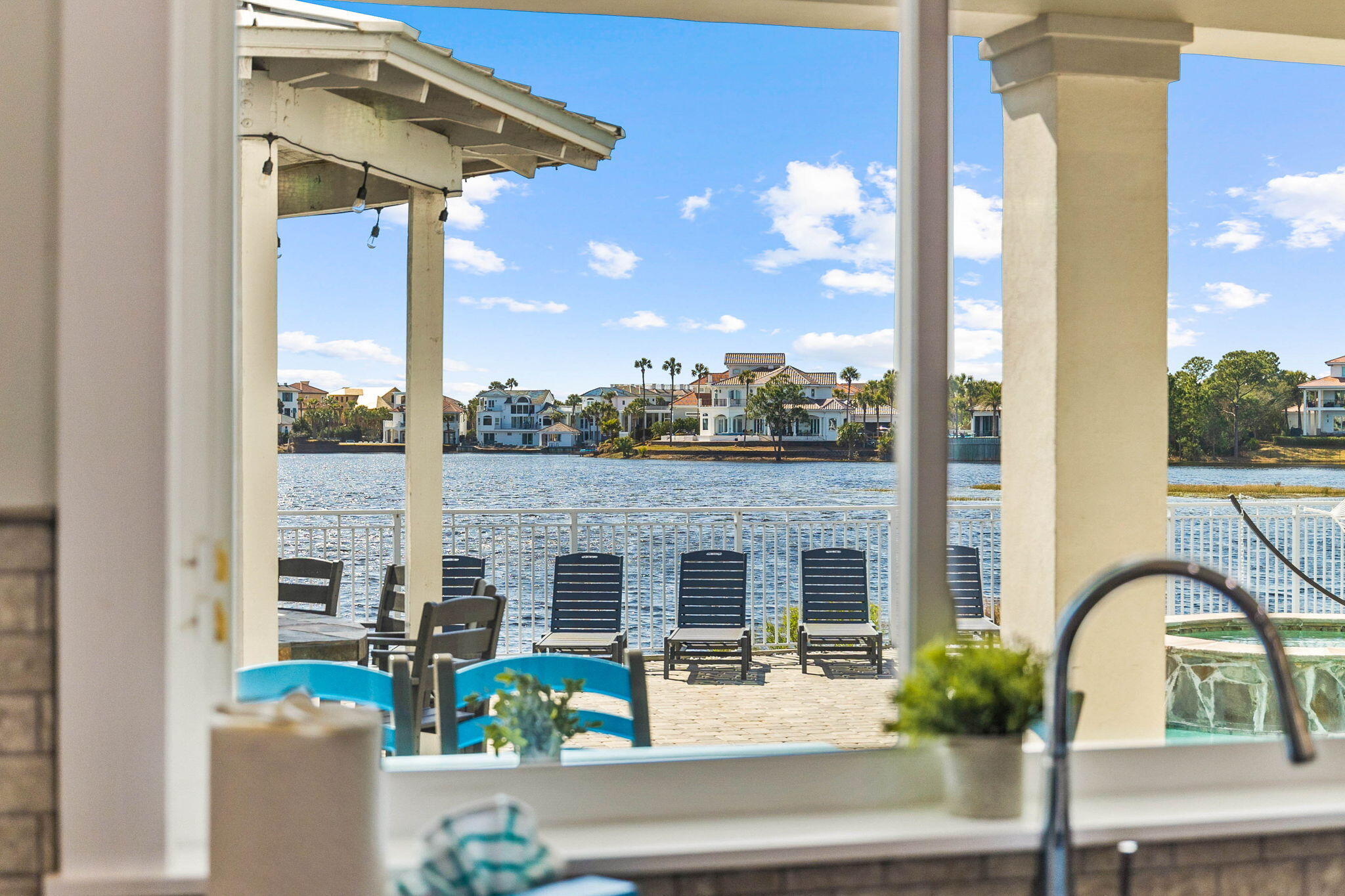 4712 Rendezvous Cove Cove