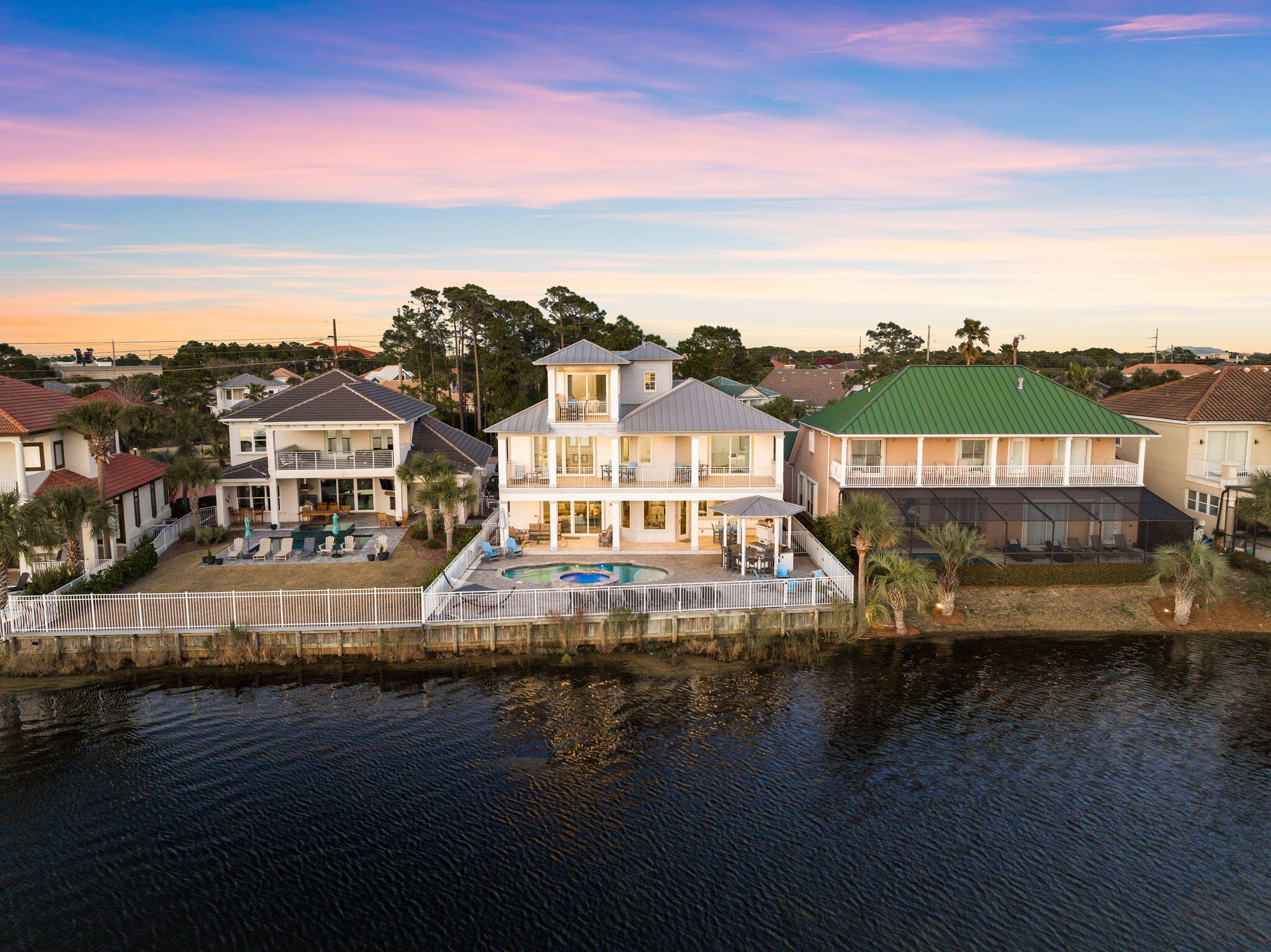 4712 Rendezvous Cove Cove