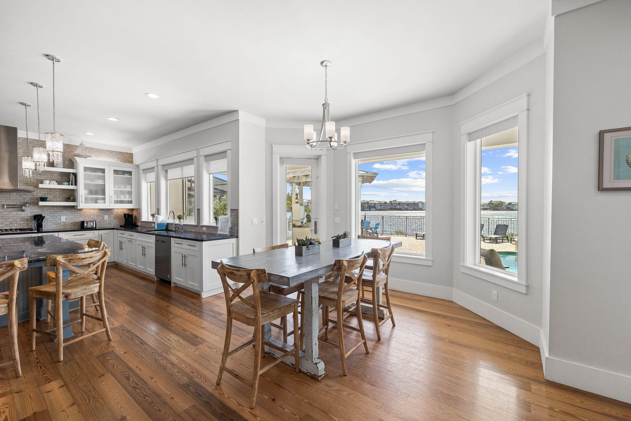 4712 Rendezvous Cove Cove