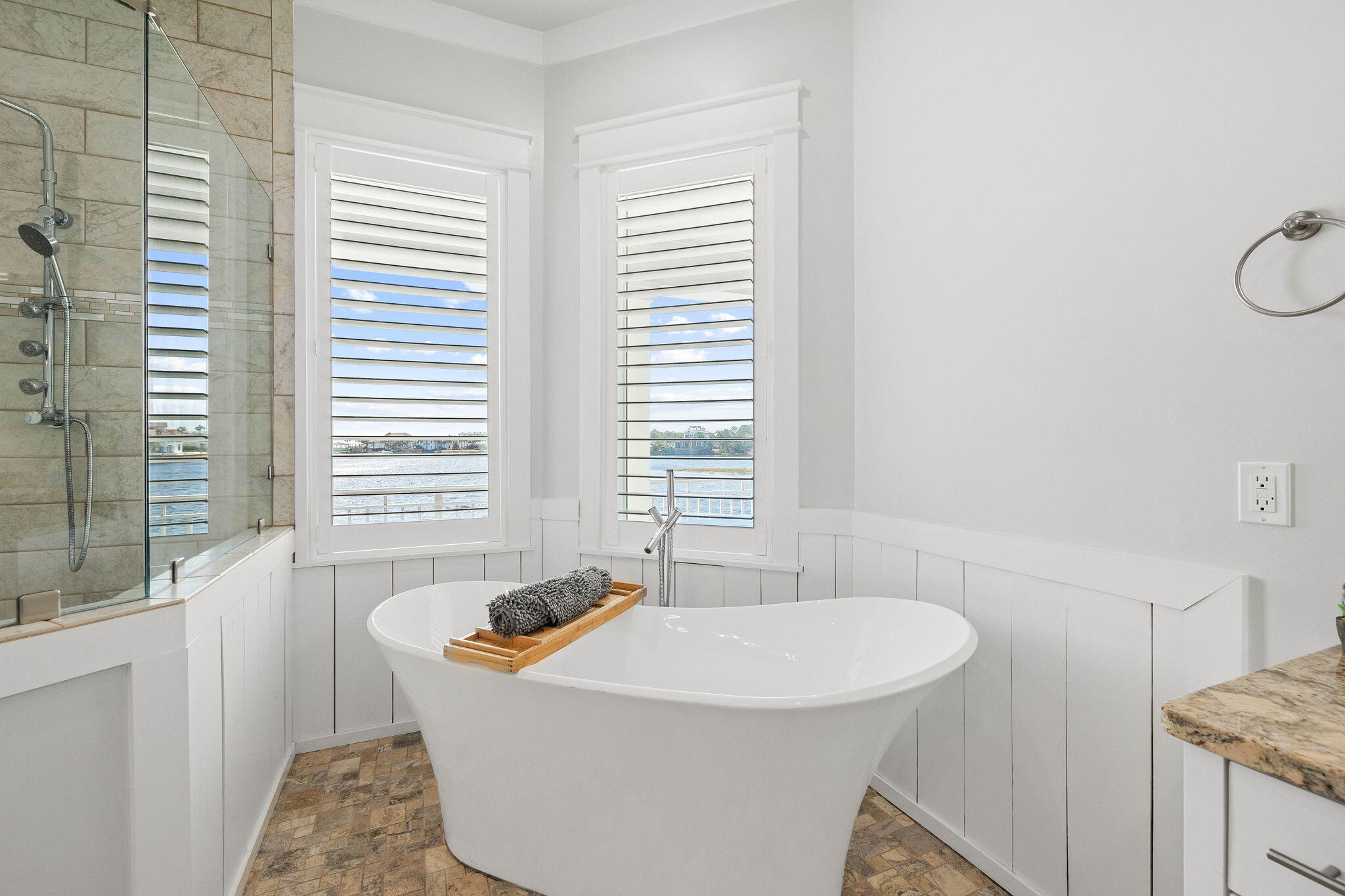 4712 Rendezvous Cove Cove