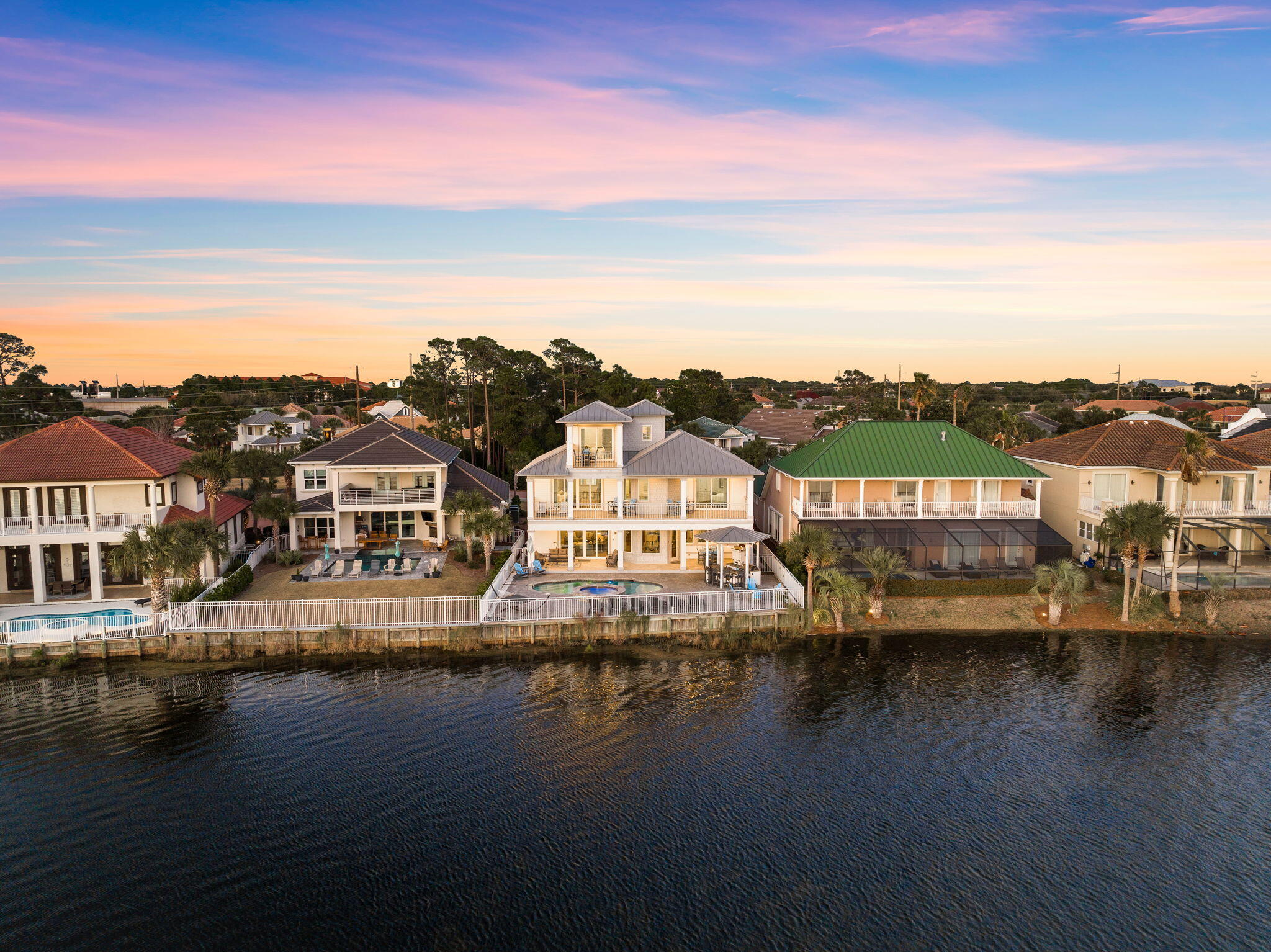 4712 Rendezvous Cove Cove