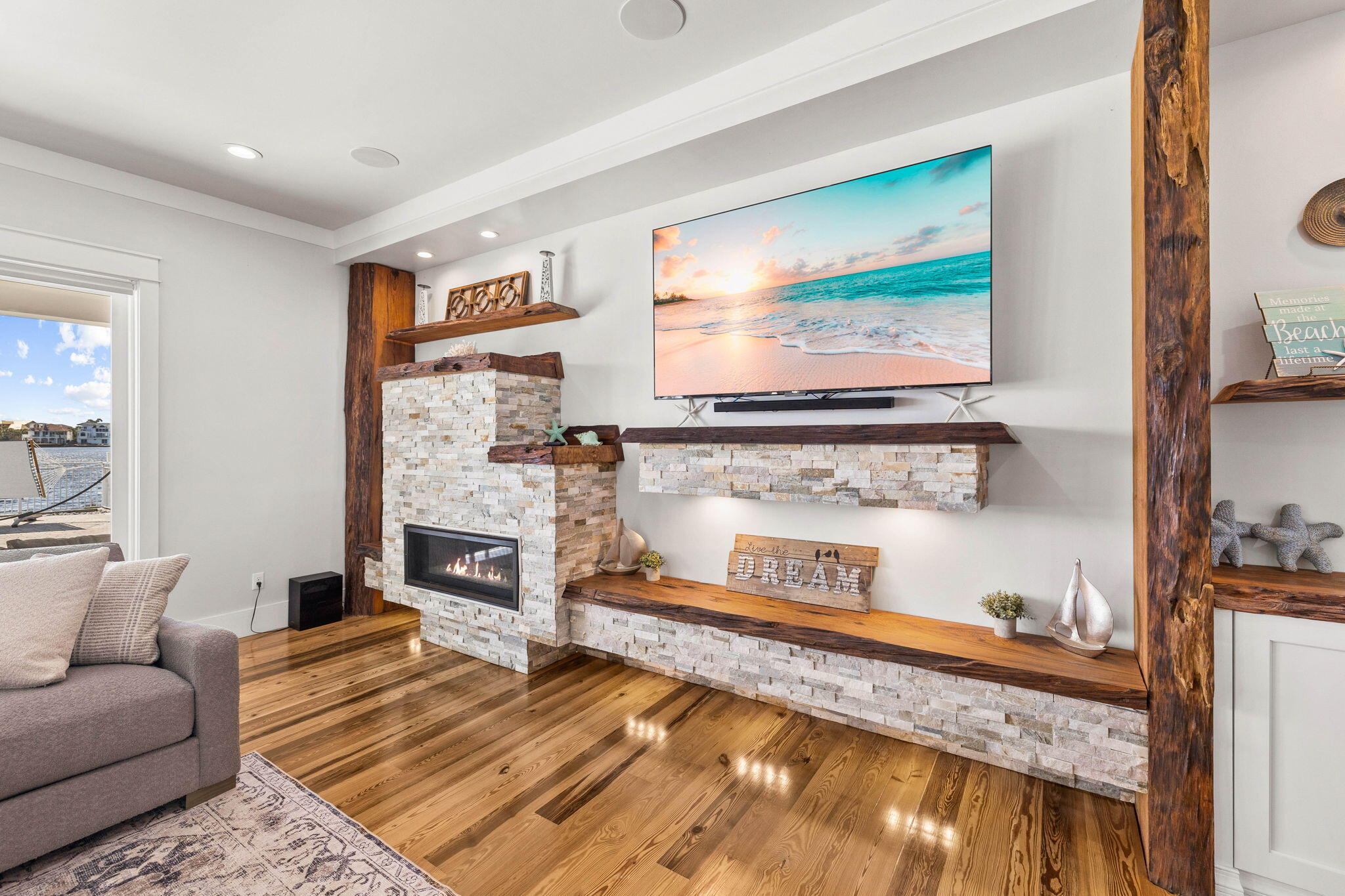 4712 Rendezvous Cove Cove