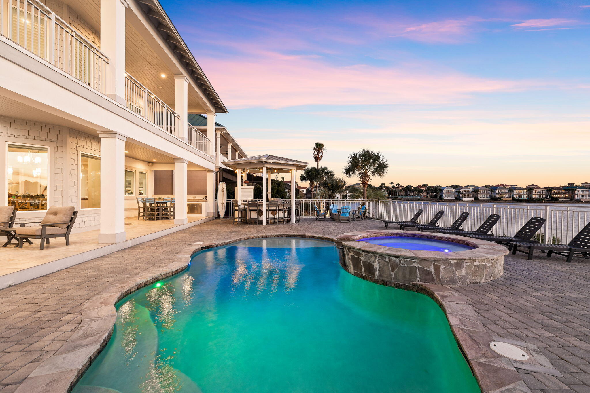 4712 Rendezvous Cove Cove