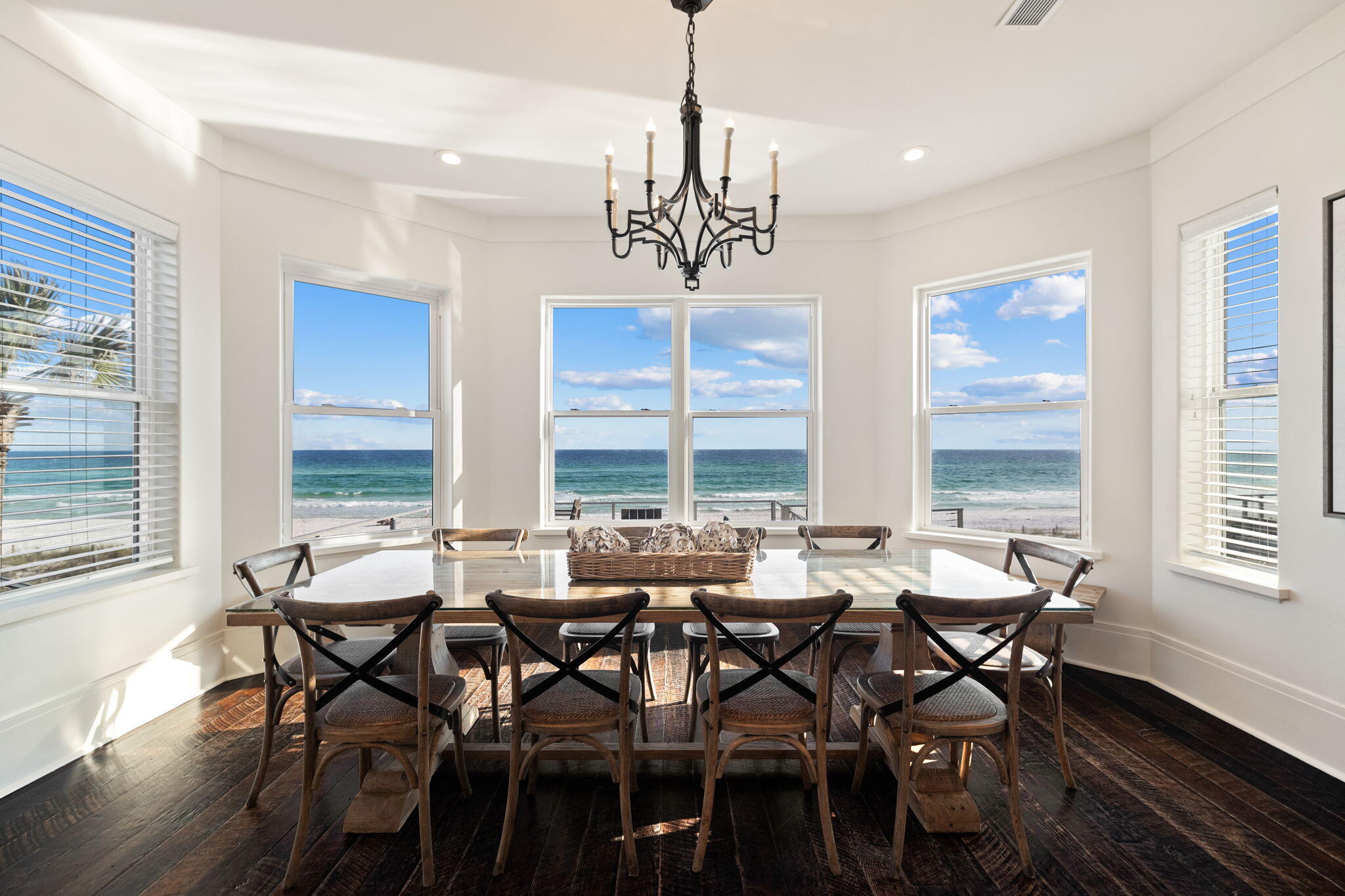 138 W Beach Drive