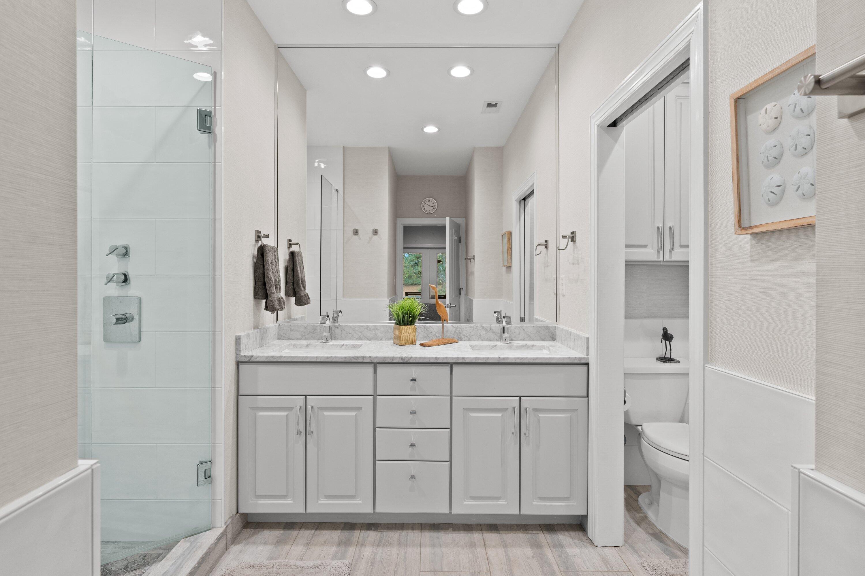 1132 Prestwick Place