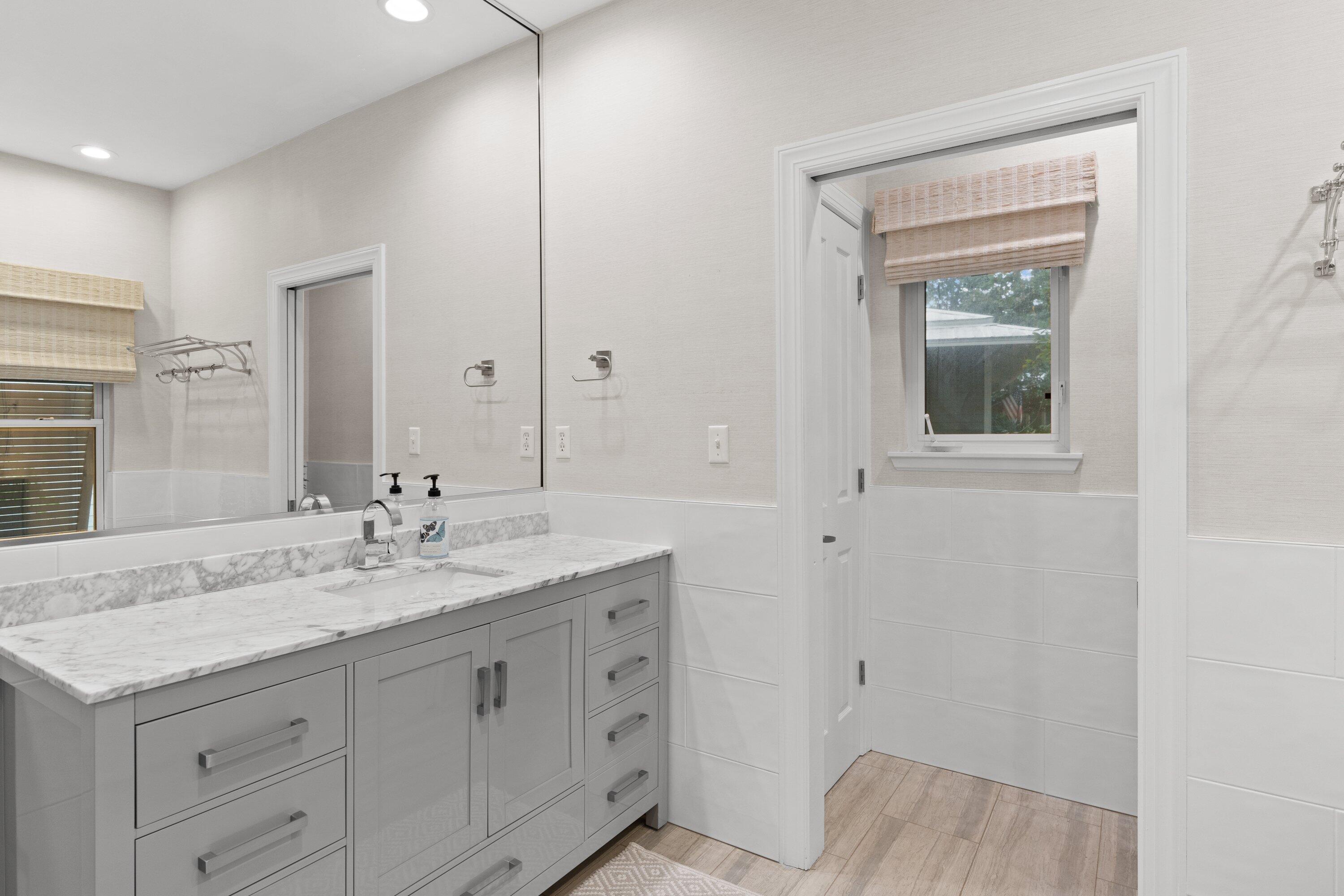 1132 Prestwick Place