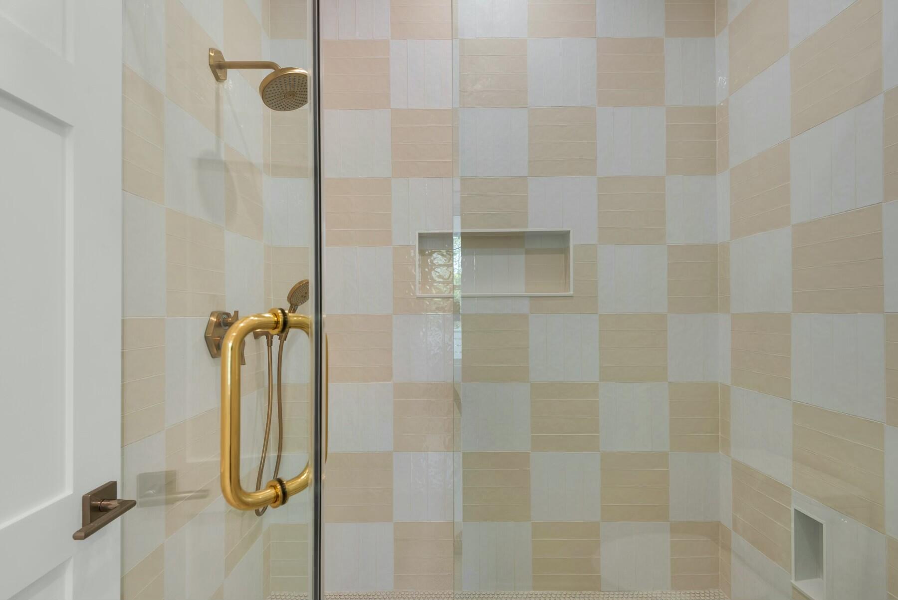 221 N Andalusia Avenue