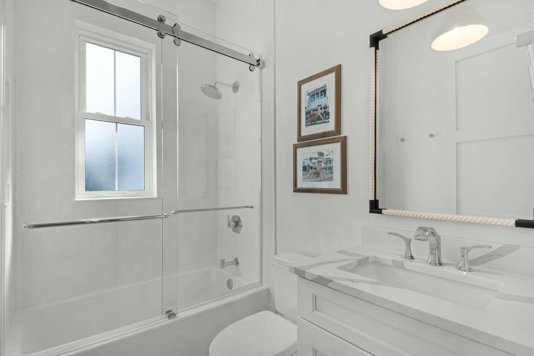 221 N Andalusia Avenue