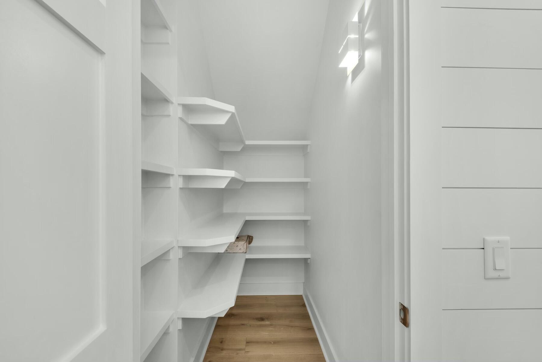 221 N Andalusia Avenue