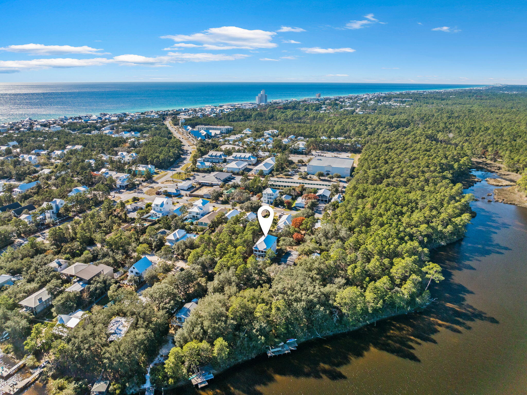 105 N Lake Dr