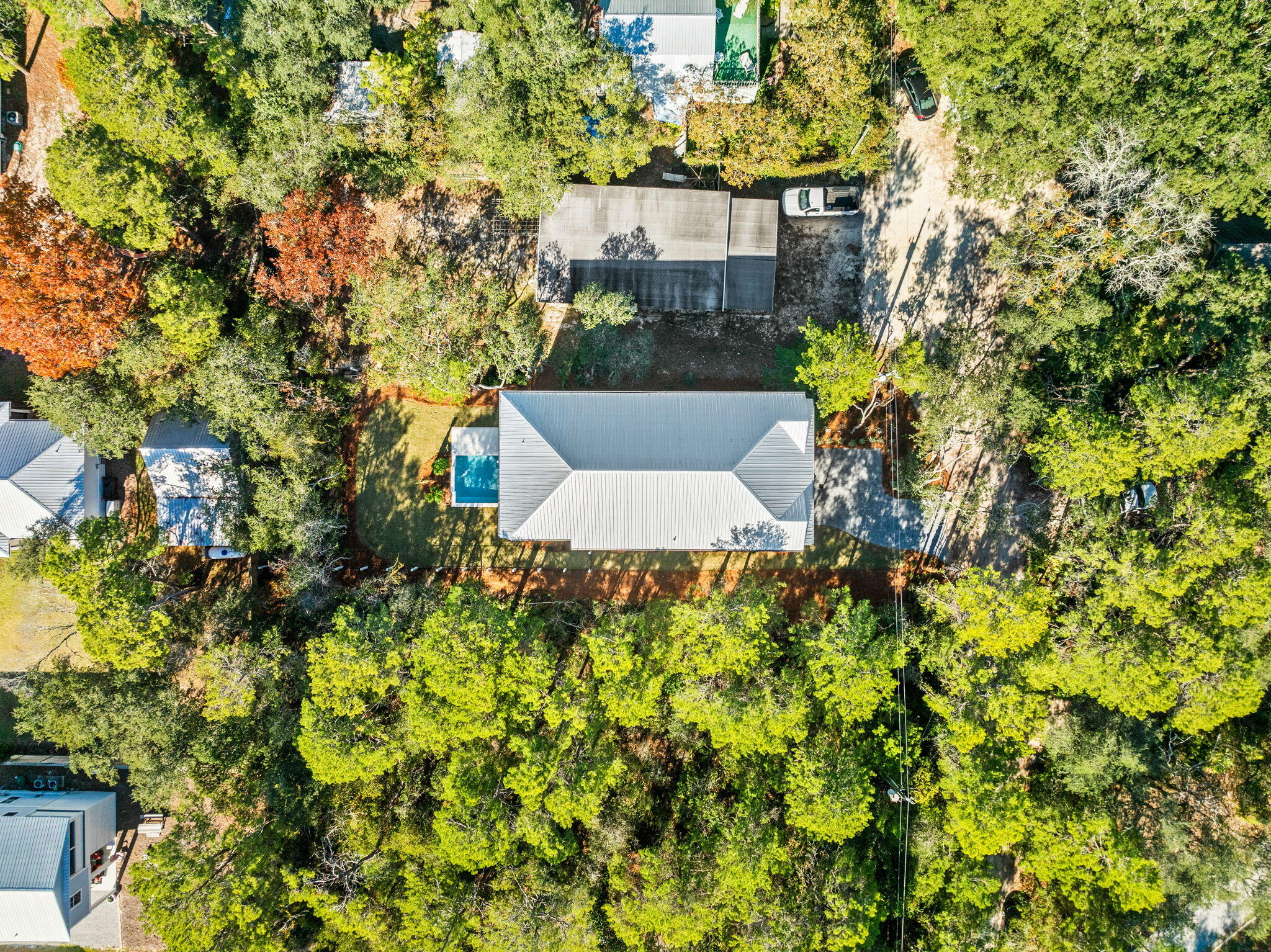 105 N Lake Dr