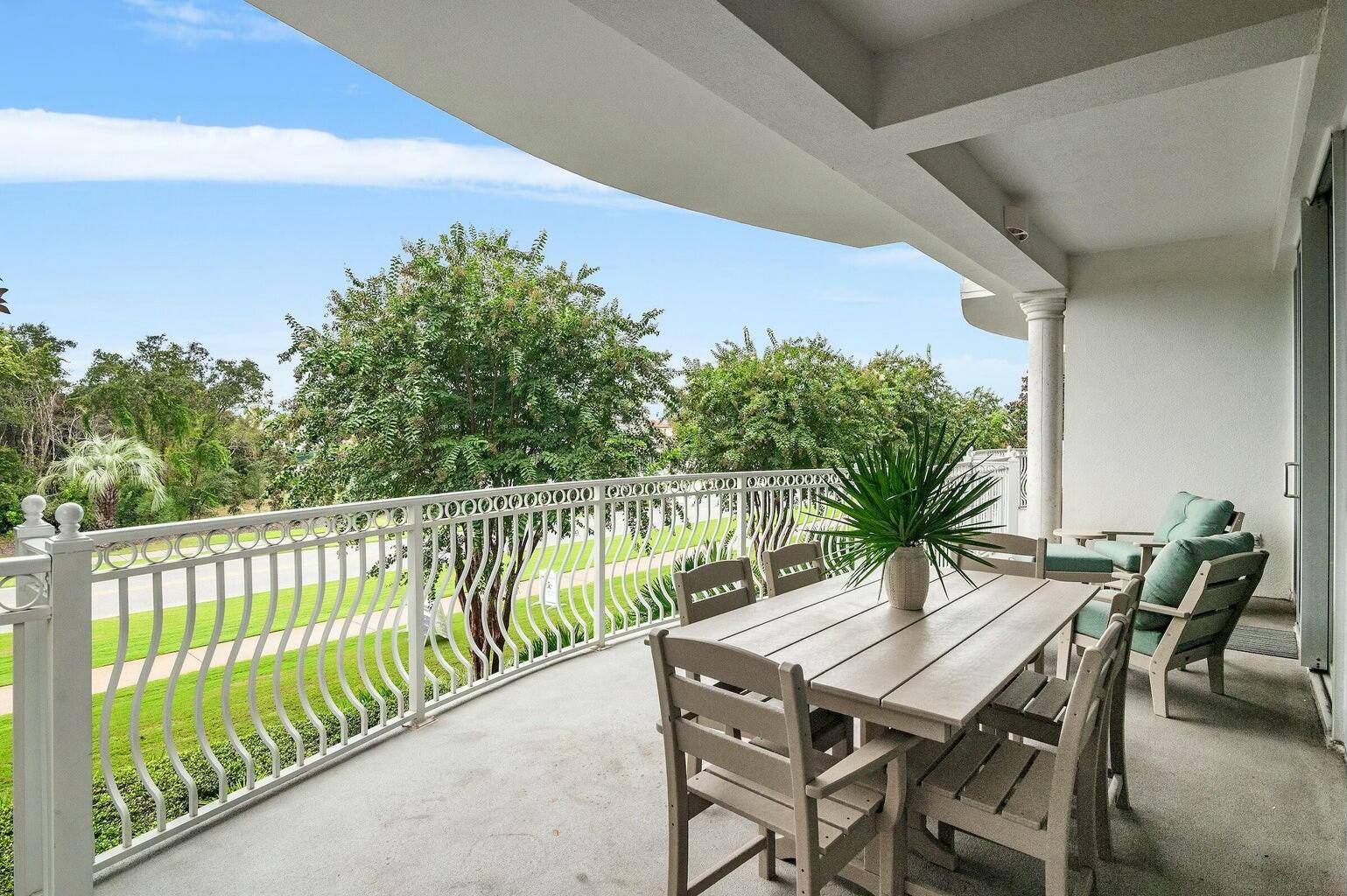 9961 E Co Highway 30A, 202