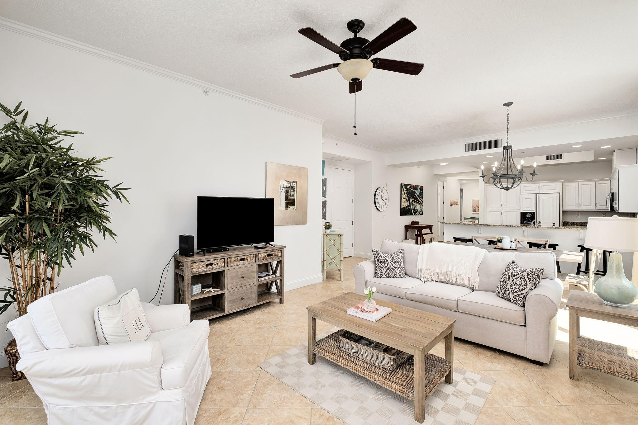 9961 E Co Highway 30A, 202
