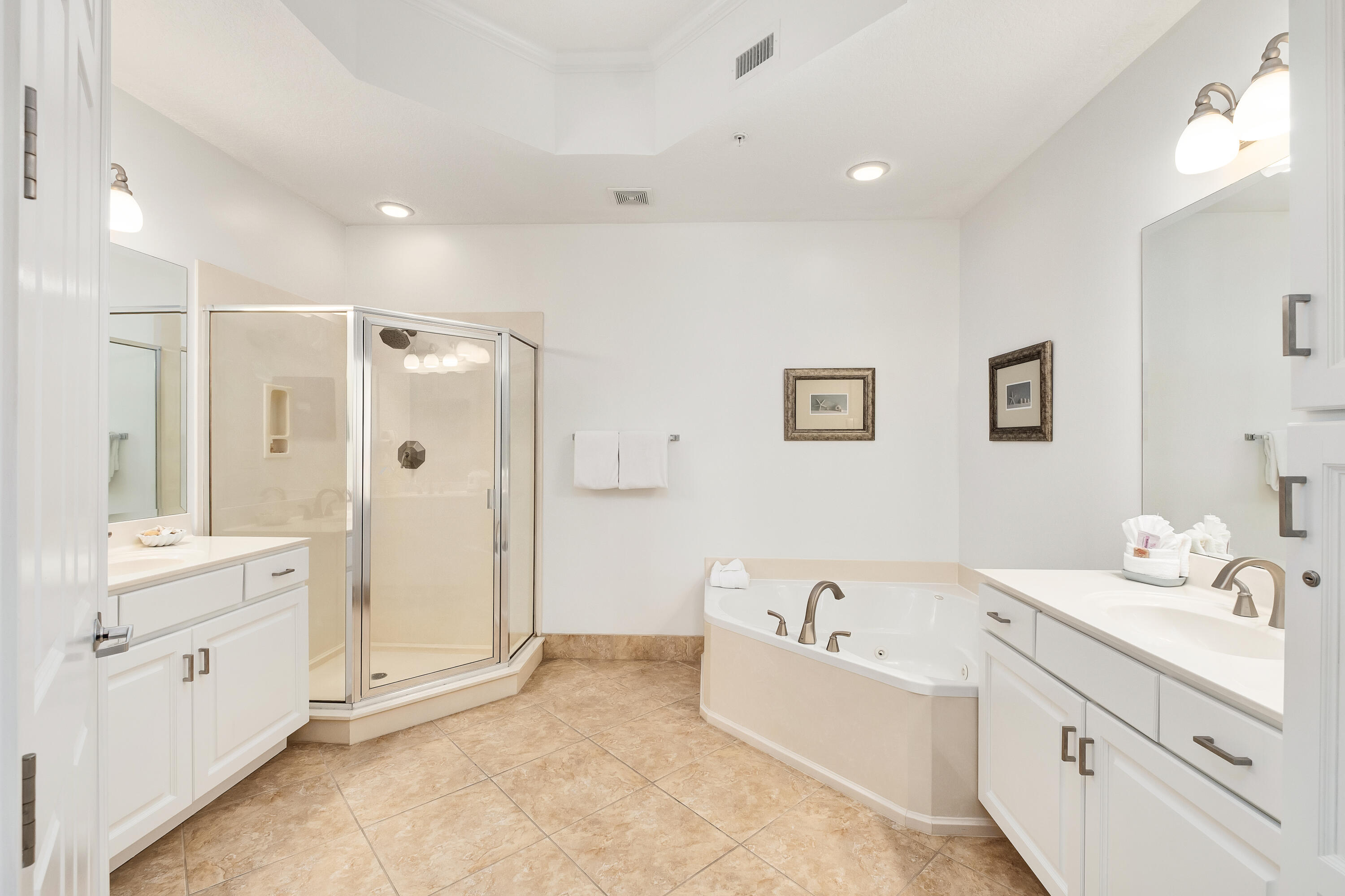9961 E Co Highway 30A, 202