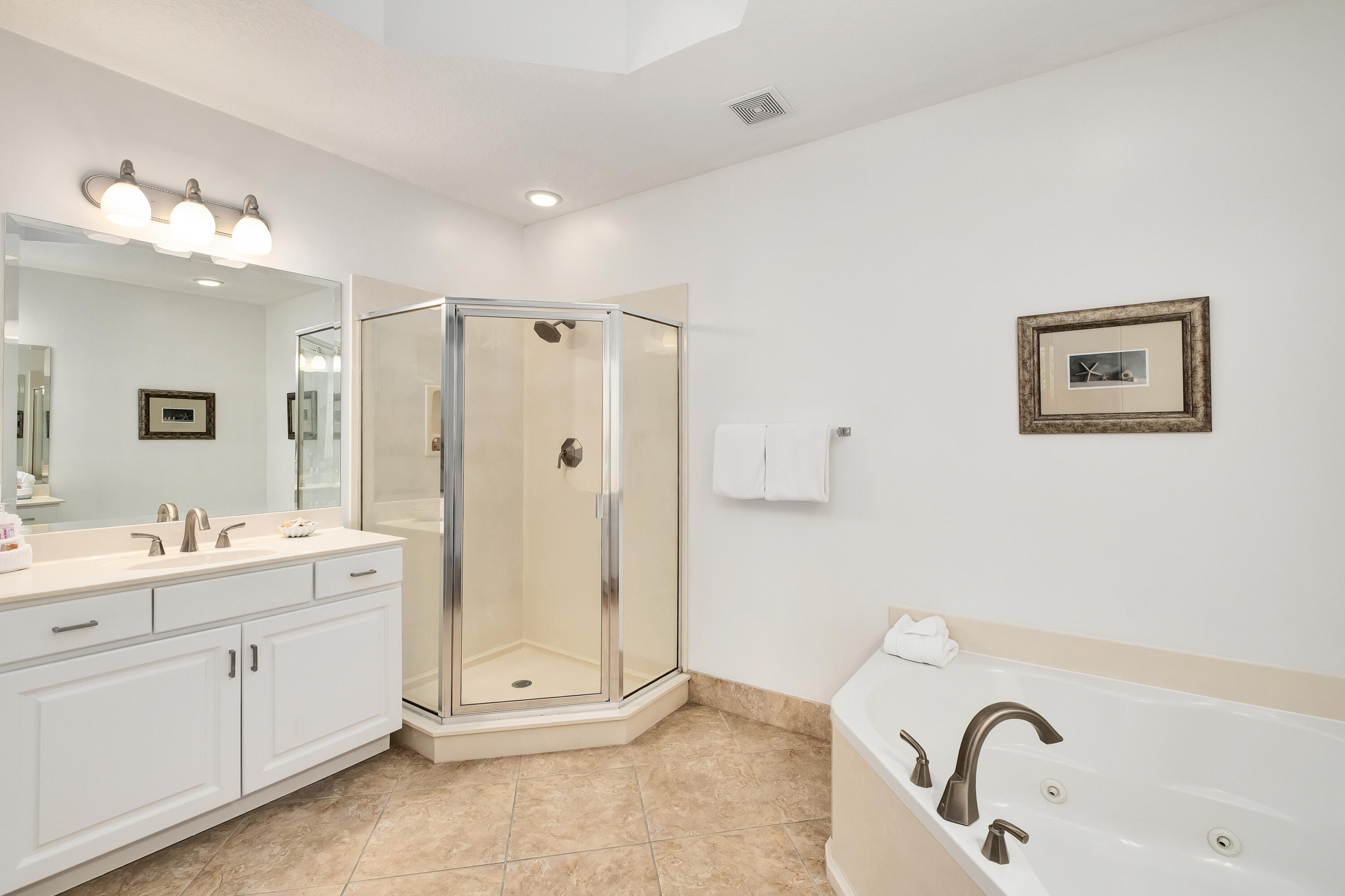 9961 E Co Highway 30A, 202