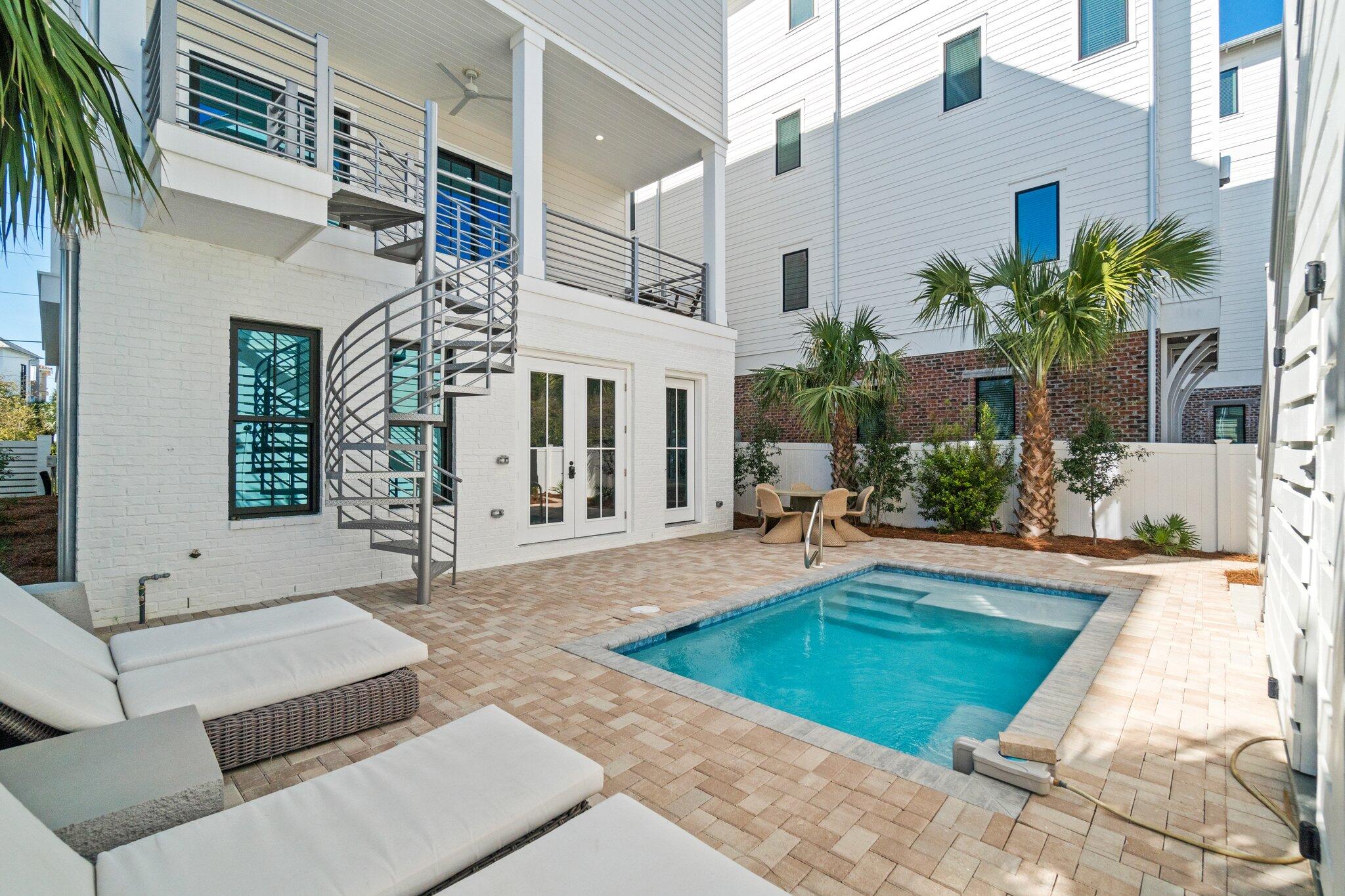 3355 E County Hwy 30A