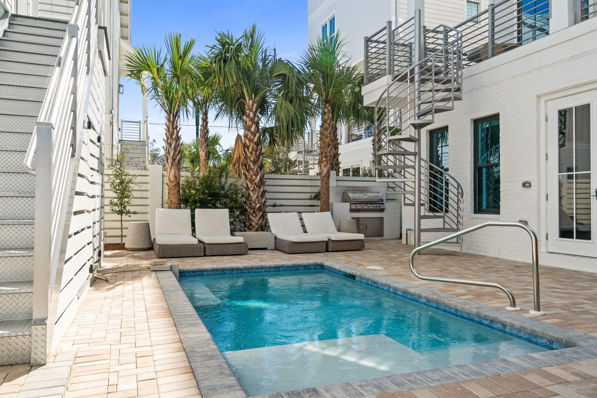 3355 E County Hwy 30A