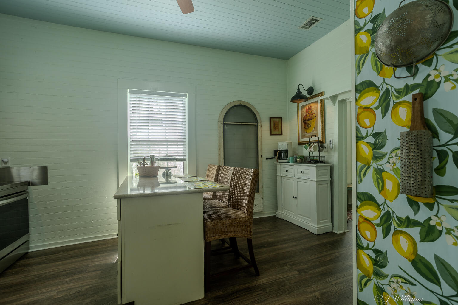 33 Arcadia Avenue, DeFuniak Springs