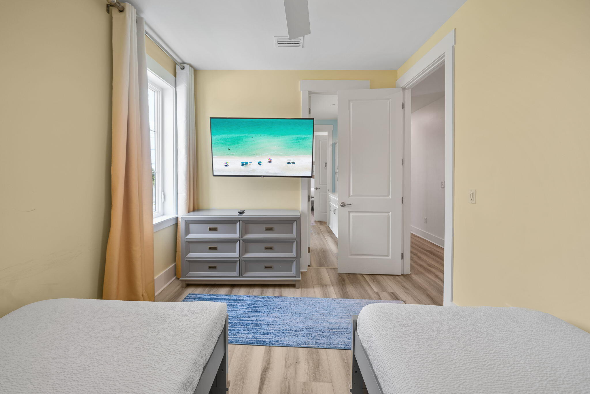 13664 Front Beach Road