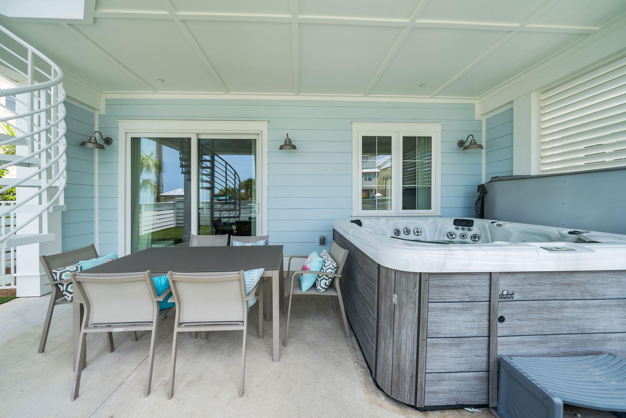 13664 Front Beach Road