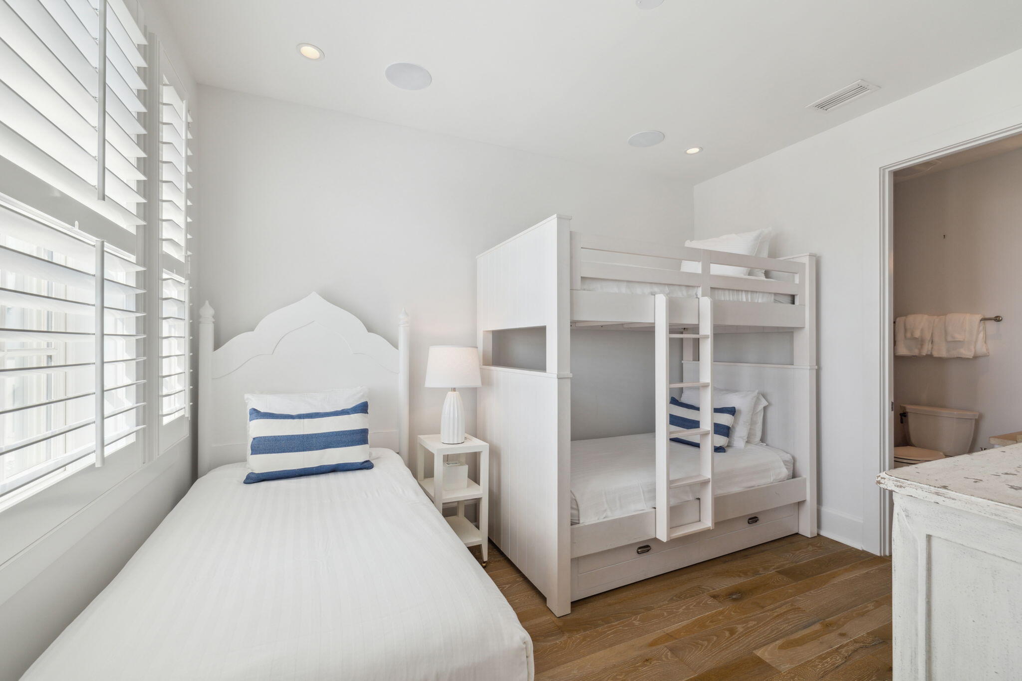 132 Somerset Street Street, P2