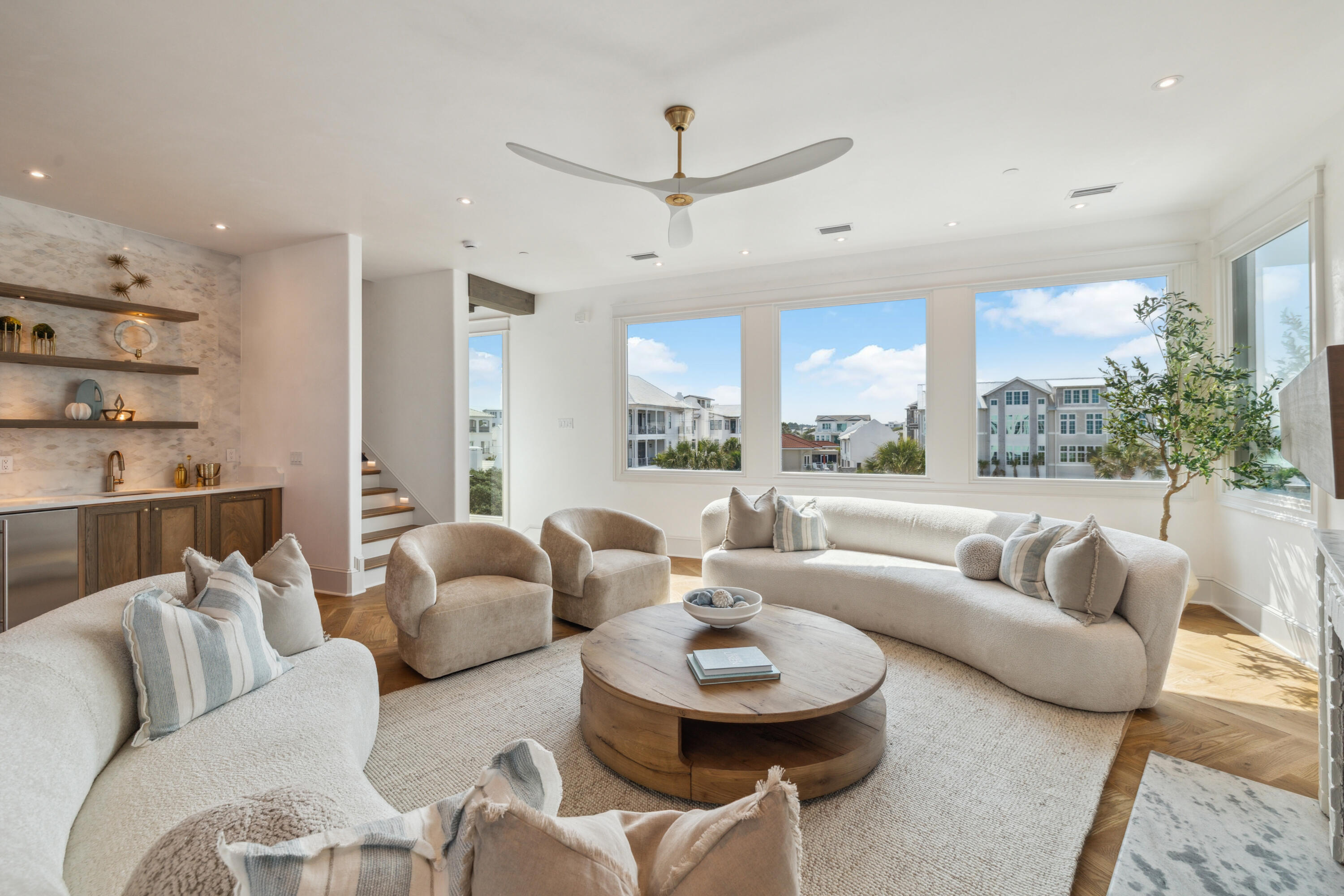 31 Sea Walk Circle