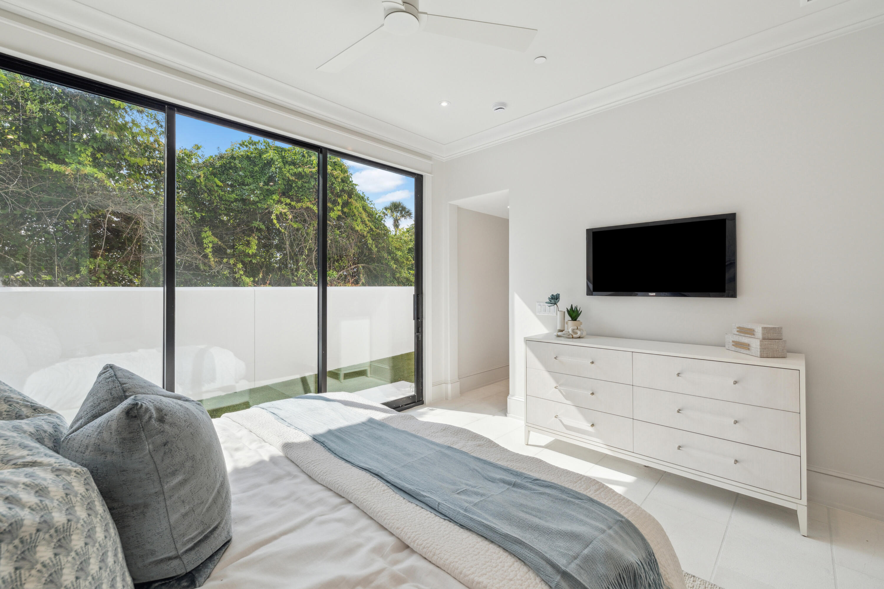 31 Sea Walk Circle