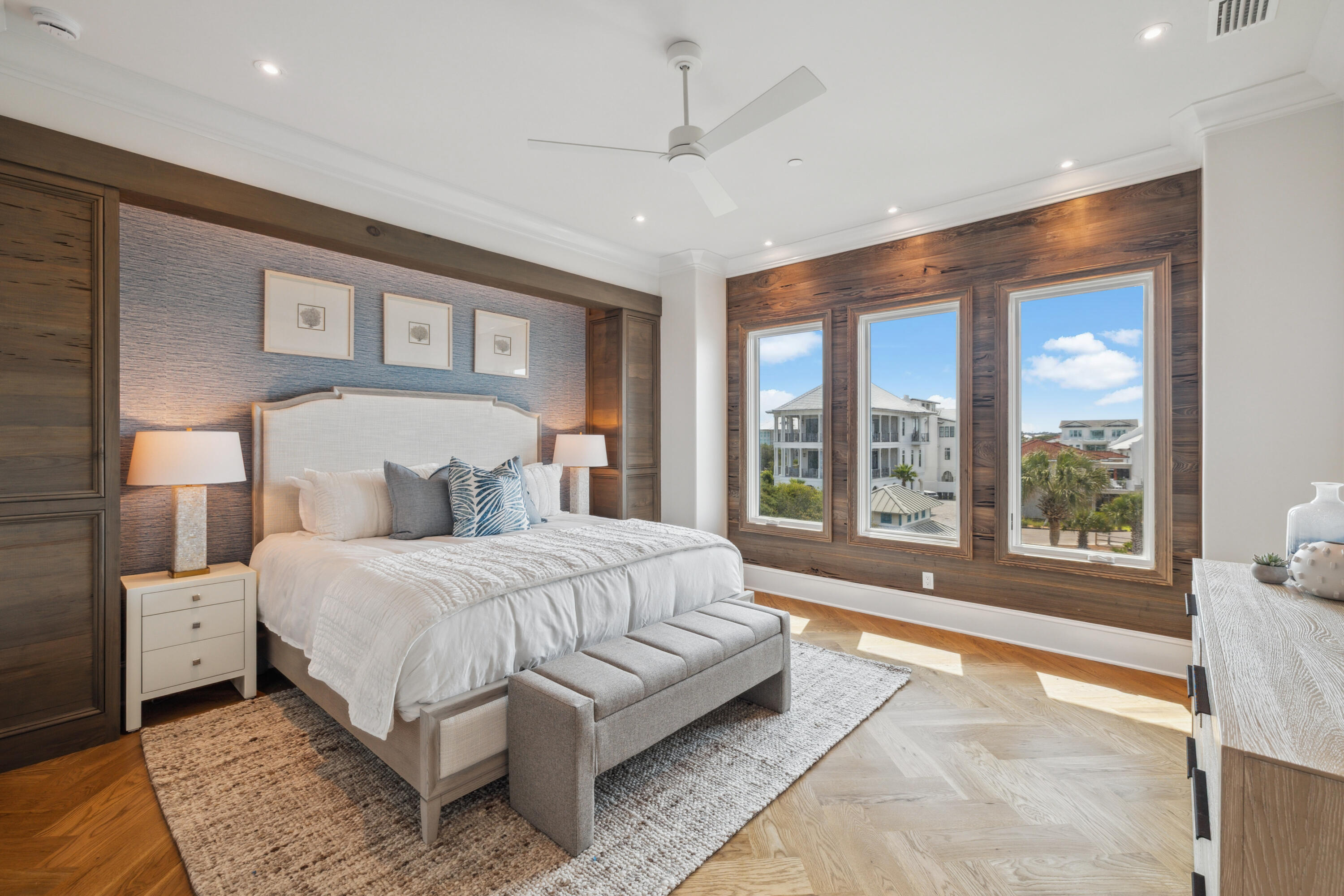31 Sea Walk Circle