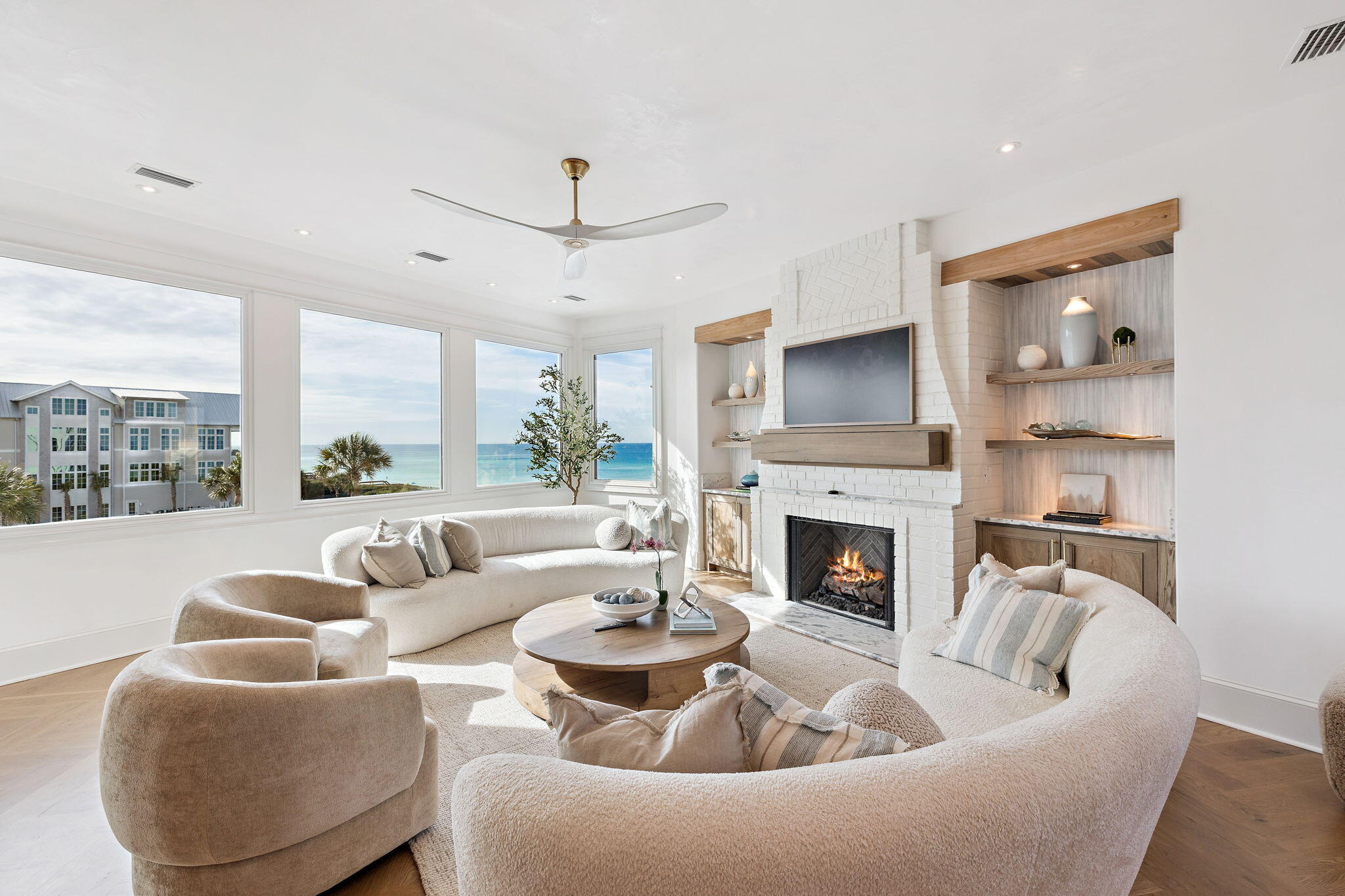 31 Sea Walk Circle