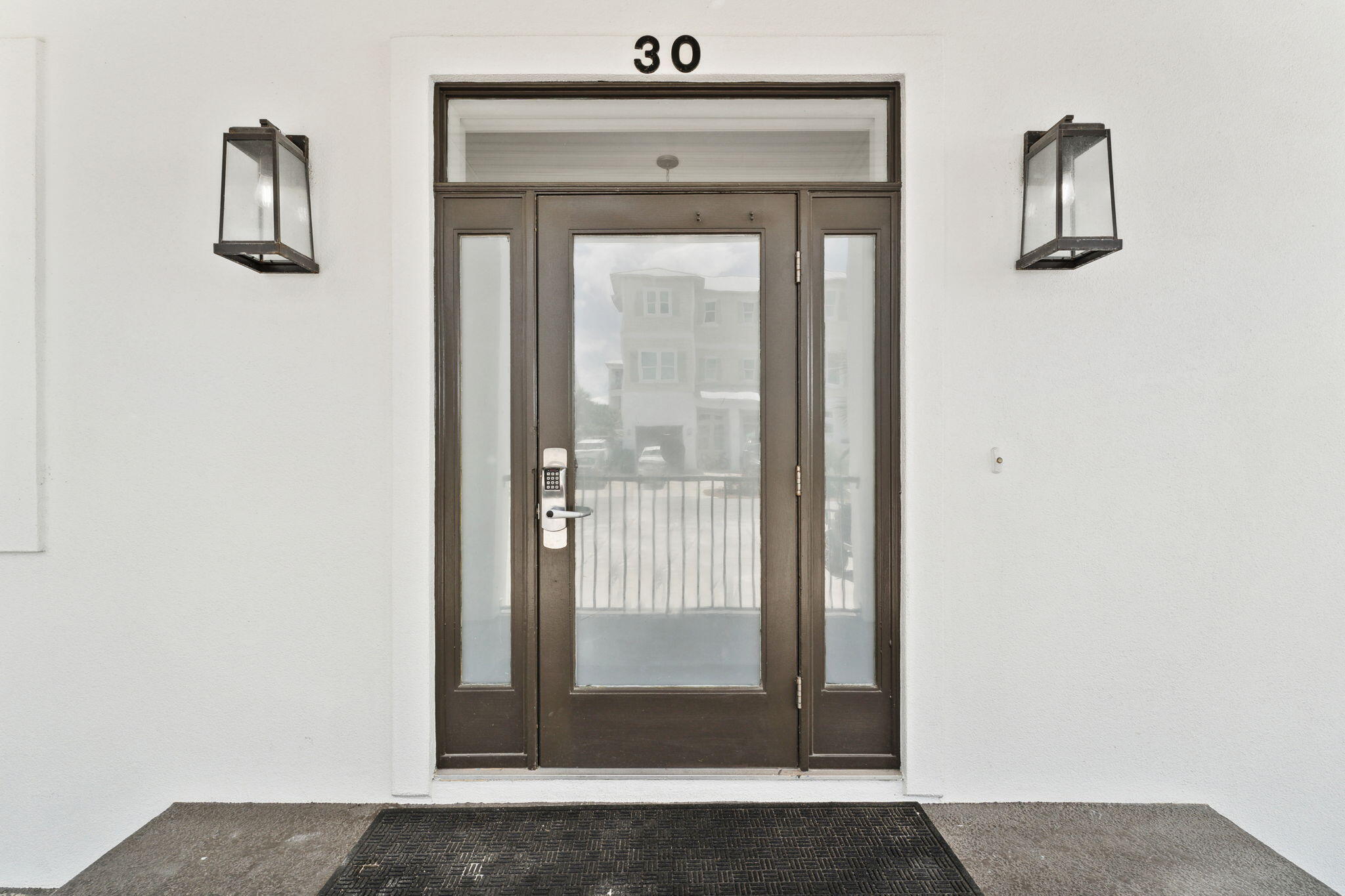 30 Los Angeles Street