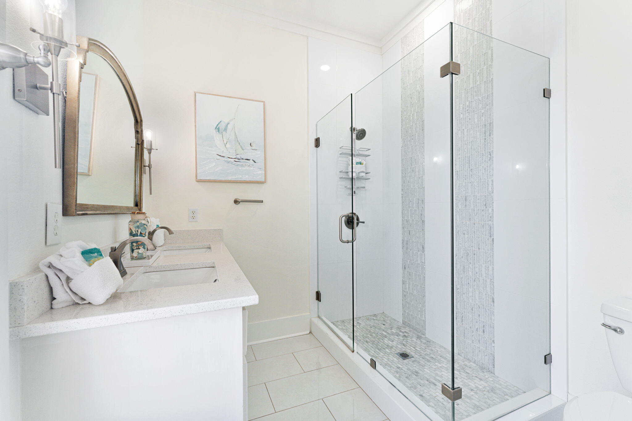 30 Los Angeles Street