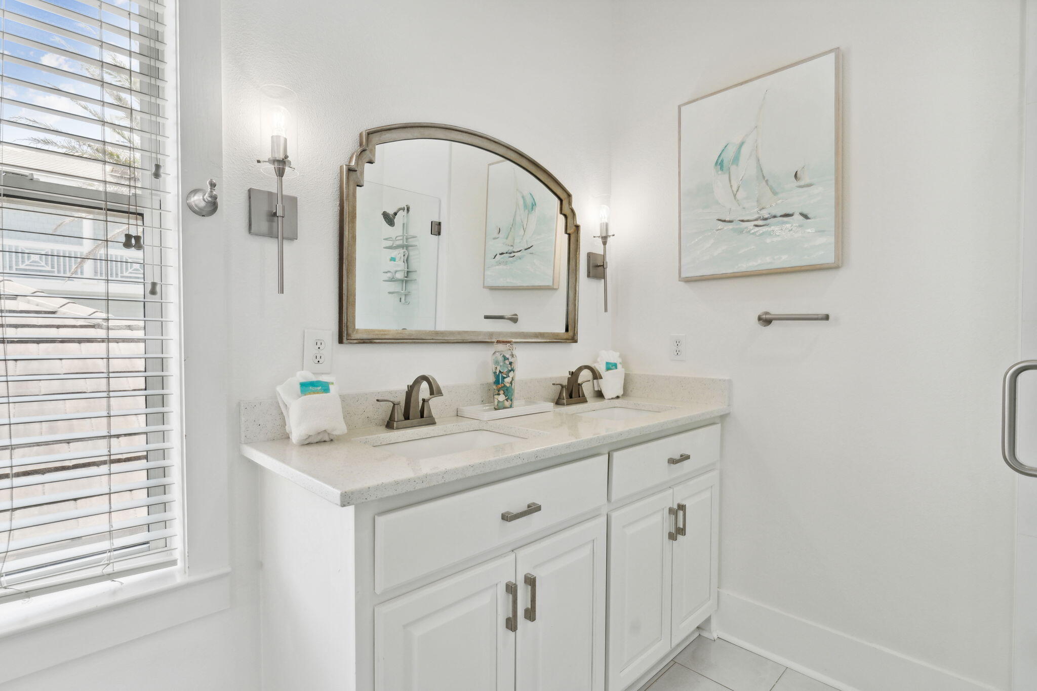 30 Los Angeles Street