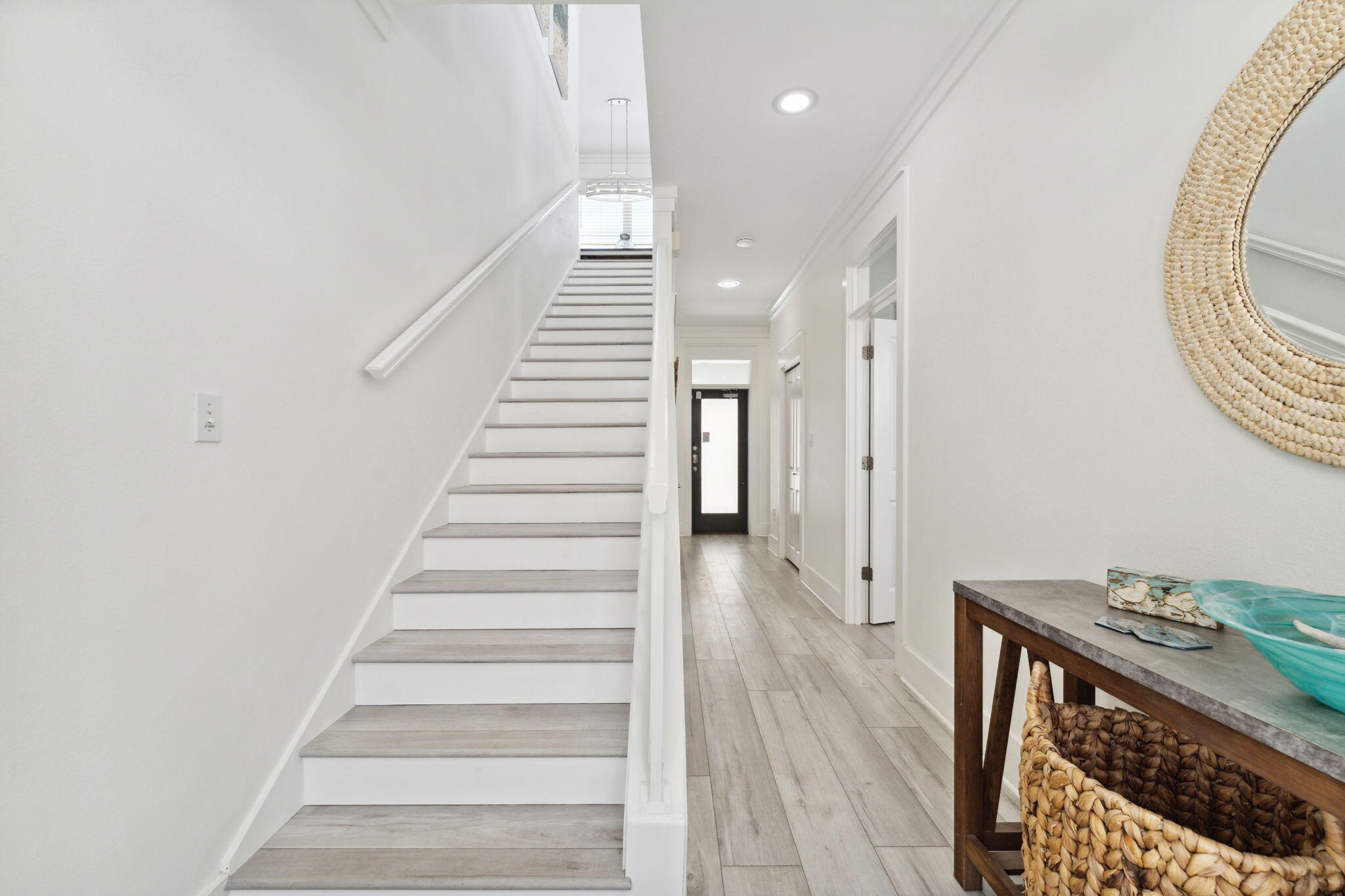 30 Los Angeles Street