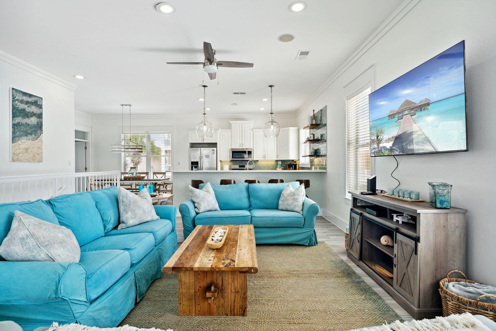 30 Los Angeles Street