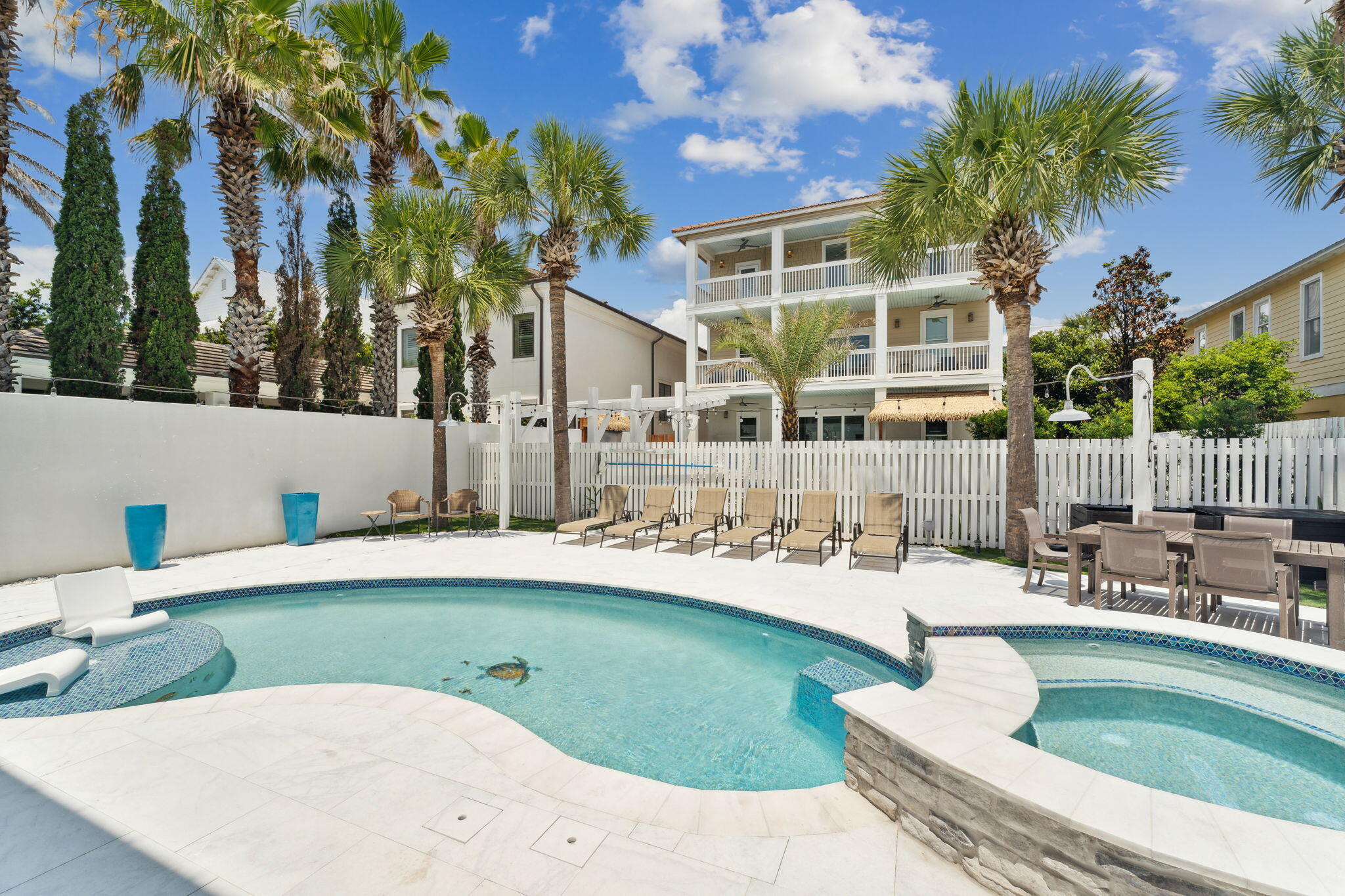 30 Los Angeles Street