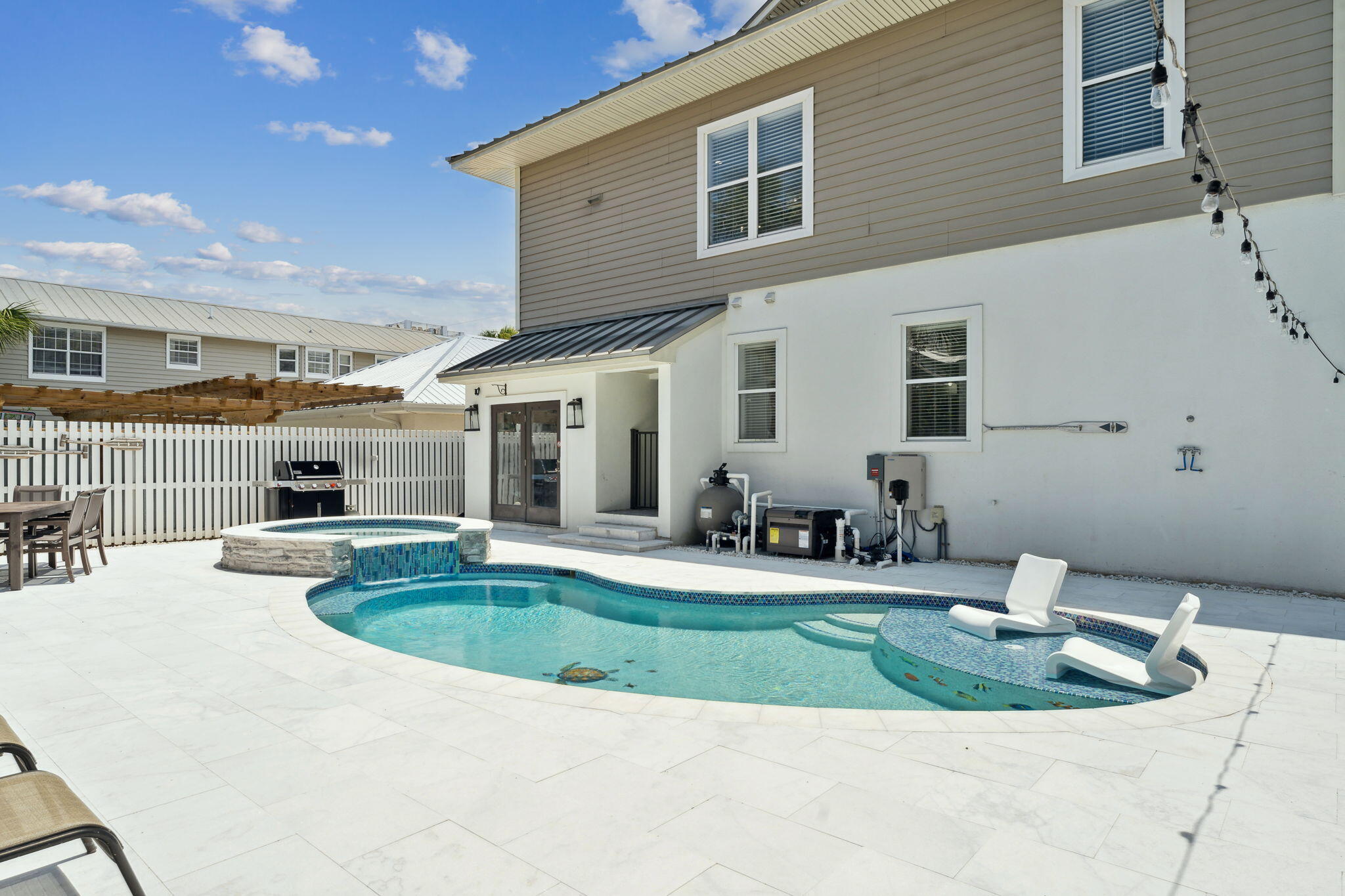 30 Los Angeles Street