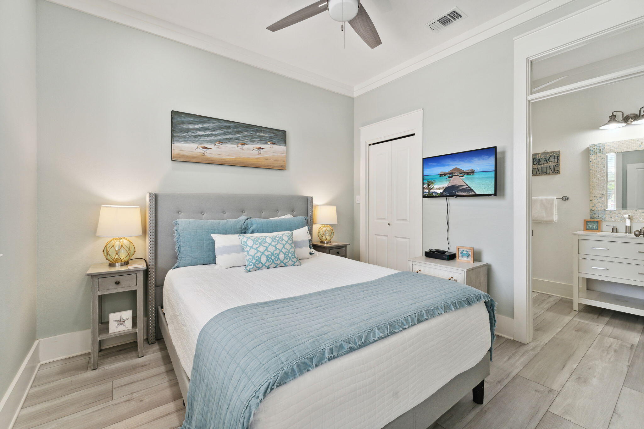 30 Los Angeles Street