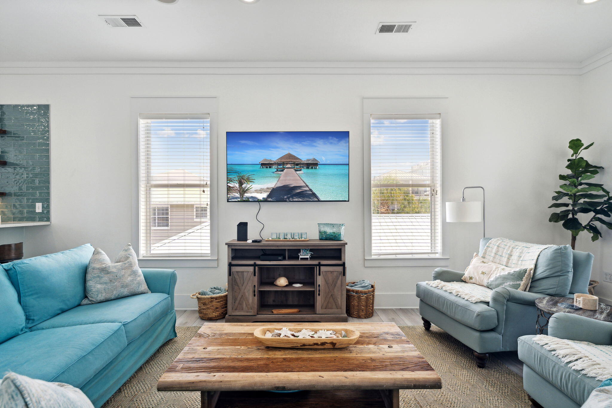 30 Los Angeles Street